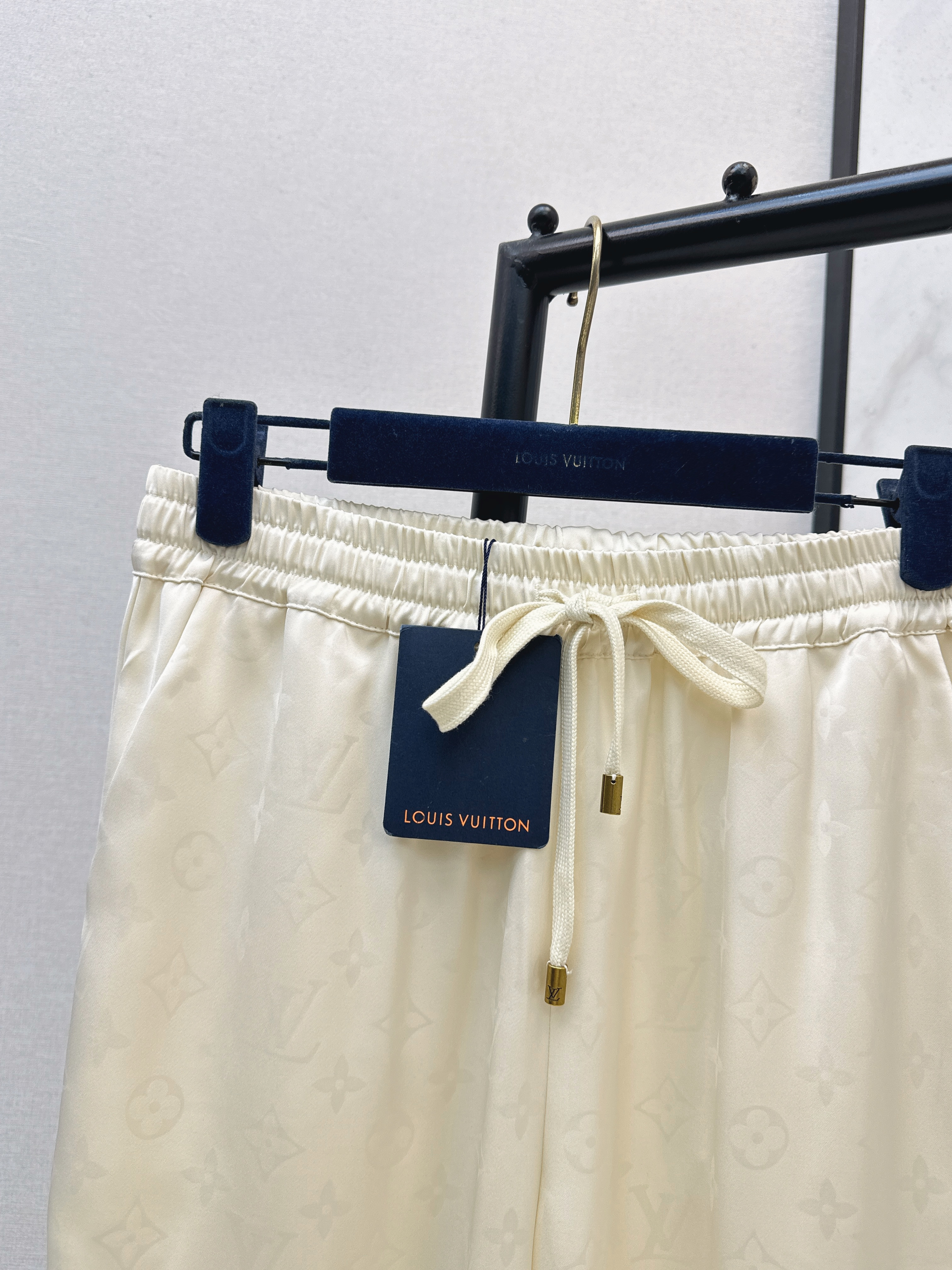 Loui 26ss straight pants