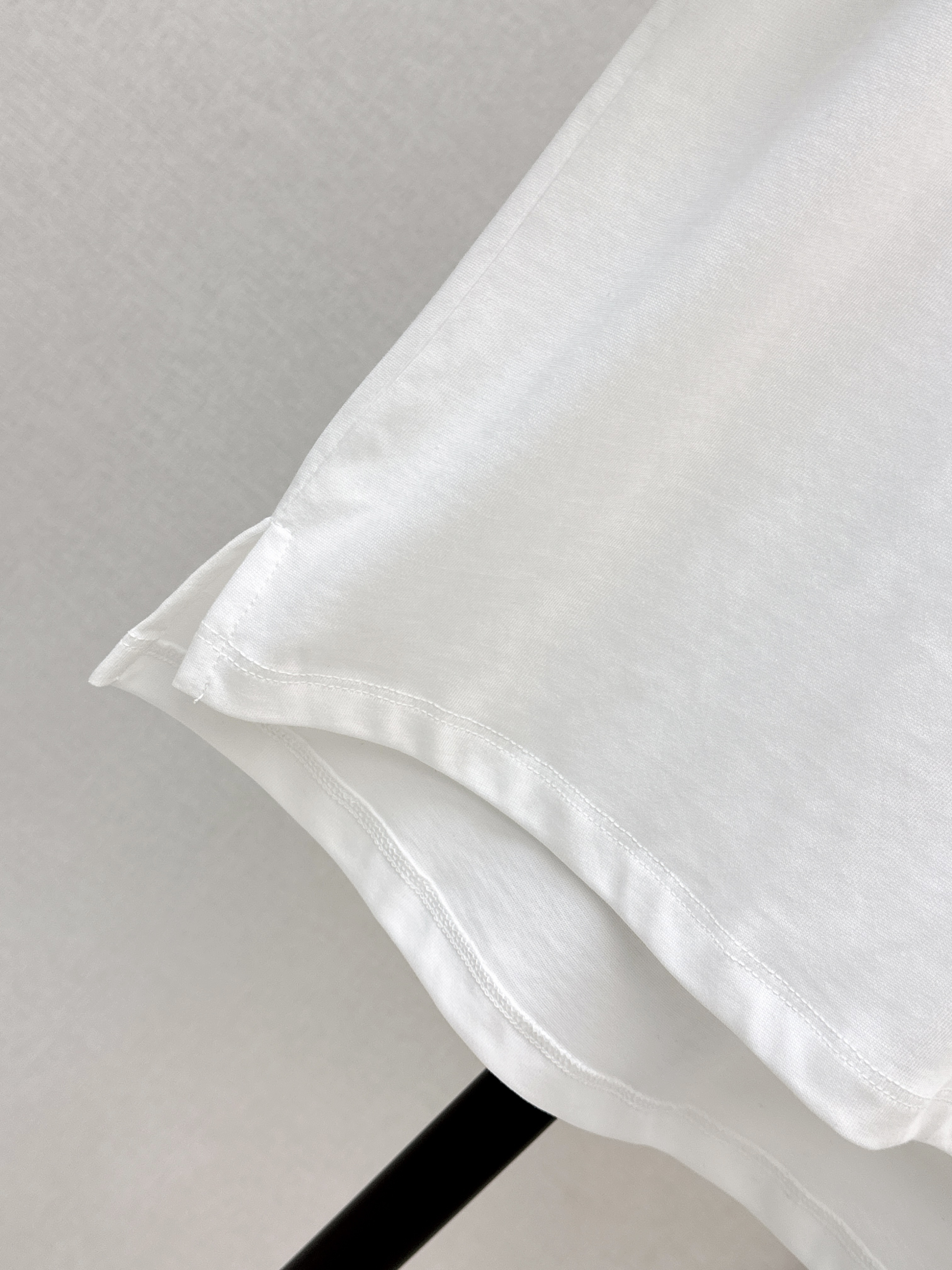 Loe 26ss embroidery t-shirt