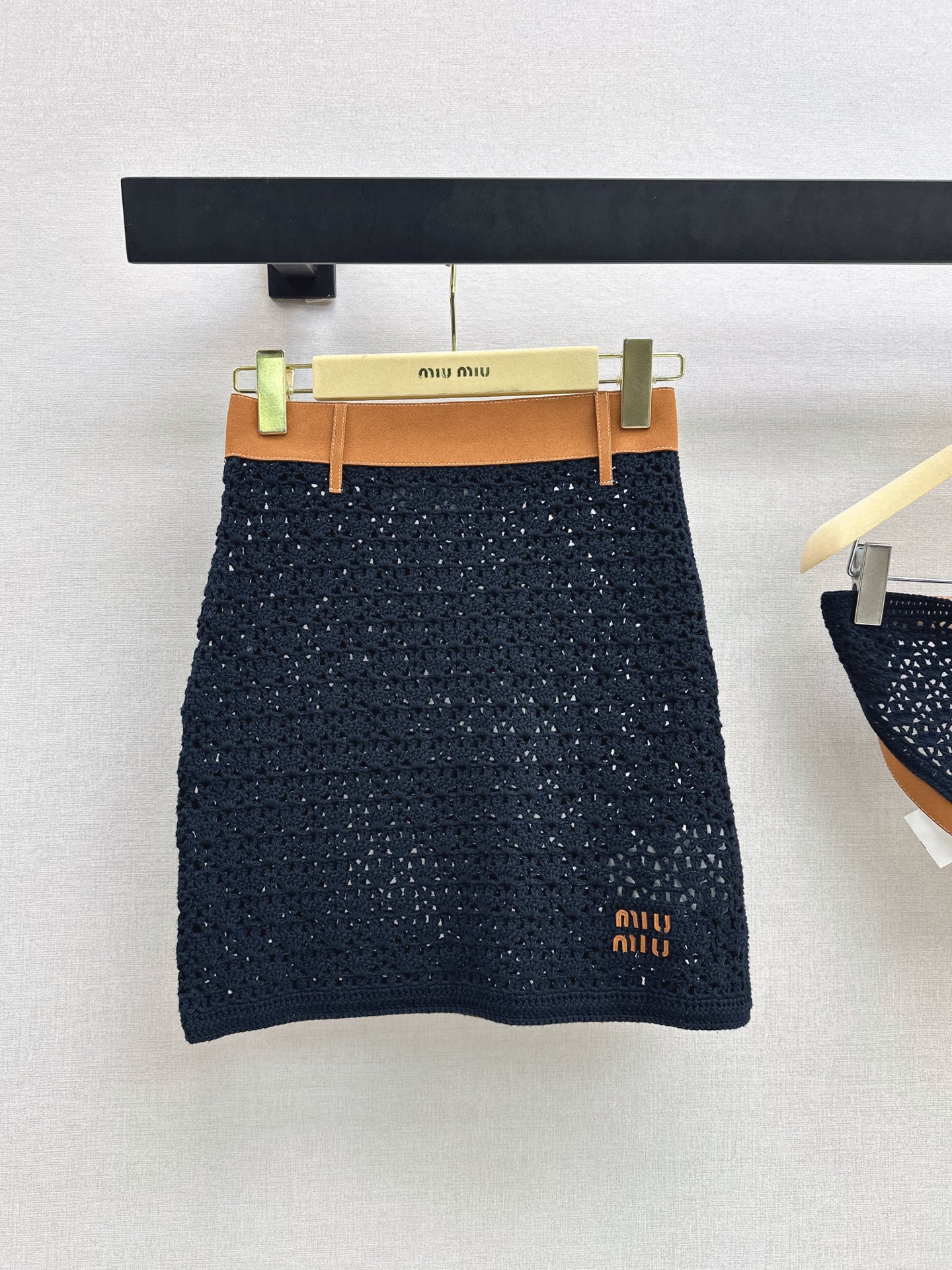Miu 26ss knit tube top mini skirt set