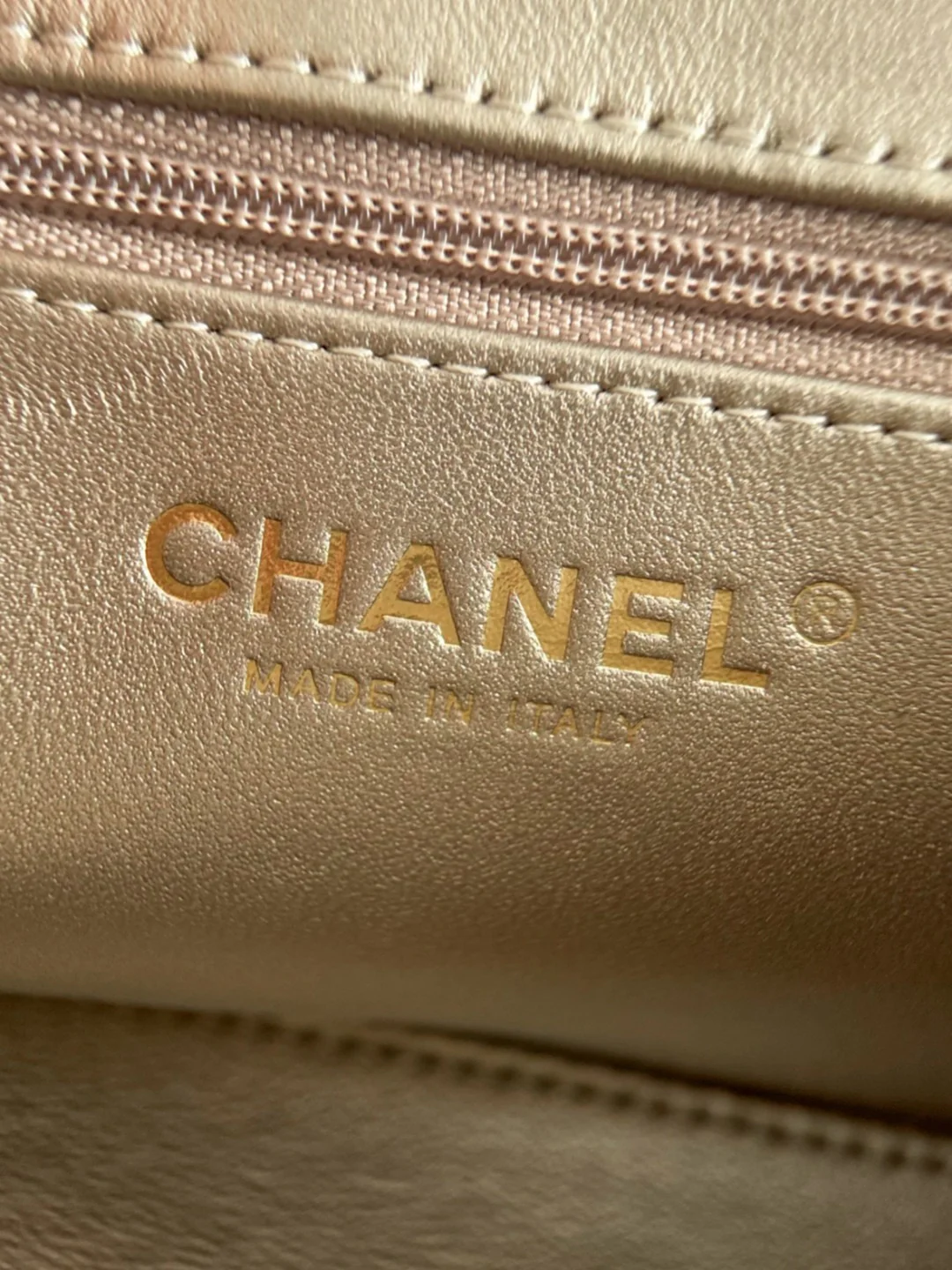 Chan 25A kelly bag with chain