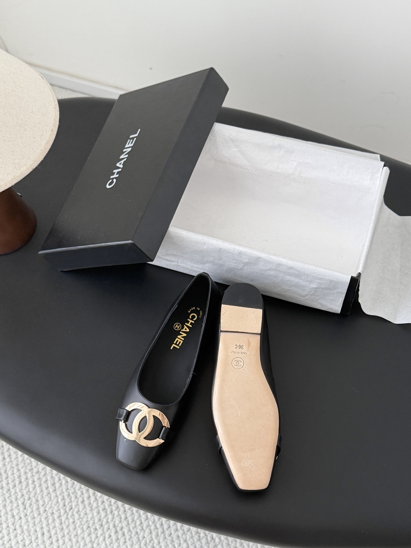 Chan 26P ballet flats