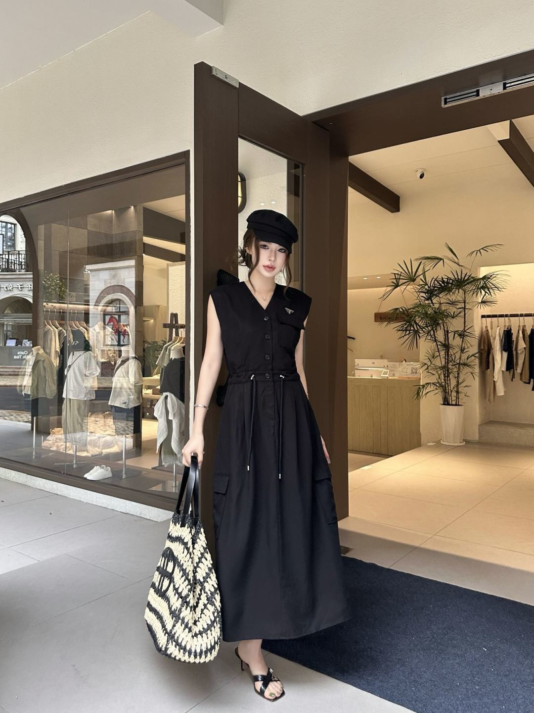Pra 26ss drawsting sleeveless dress