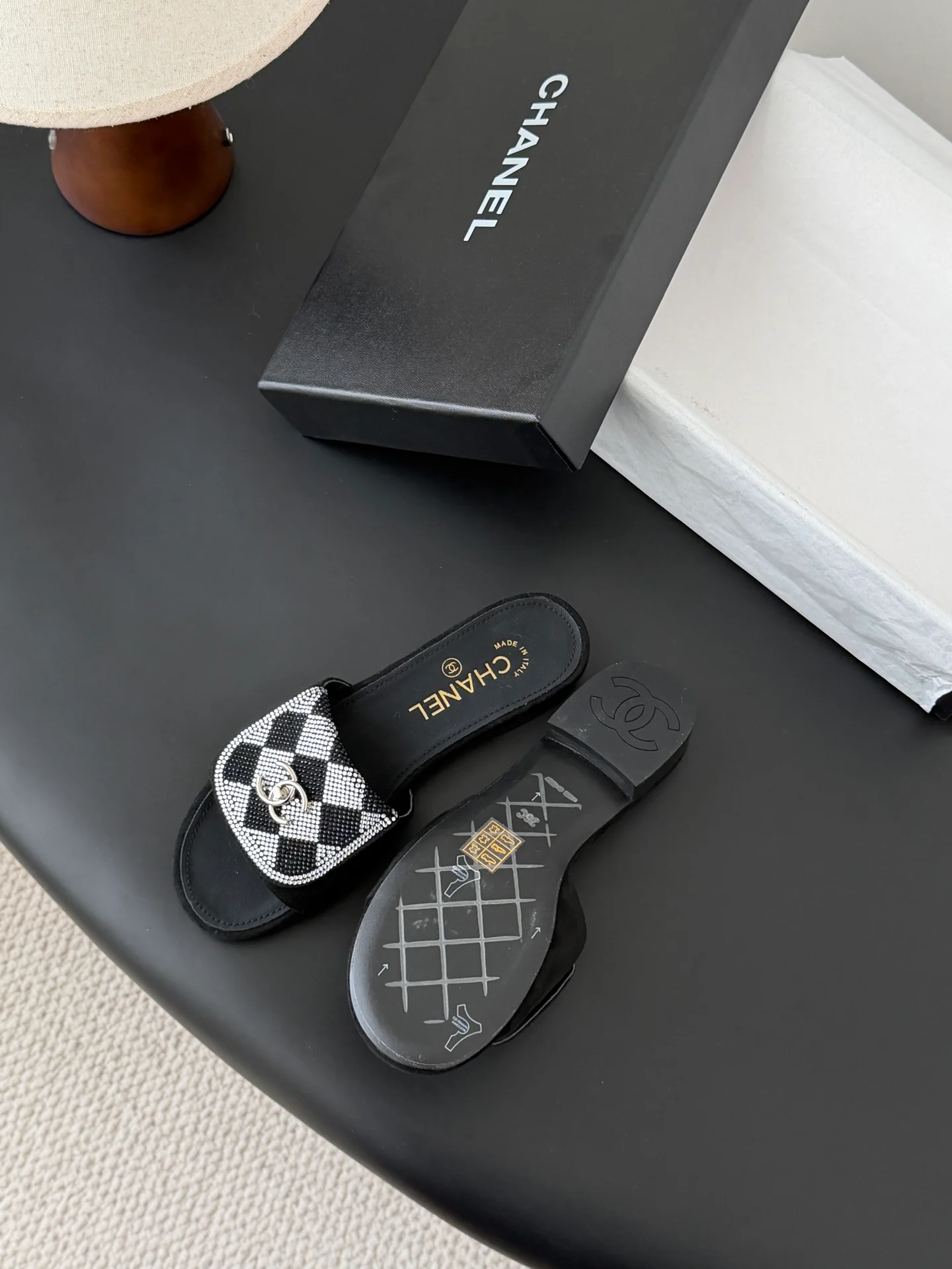 Chan 26ss rhinestone-embellished sandals