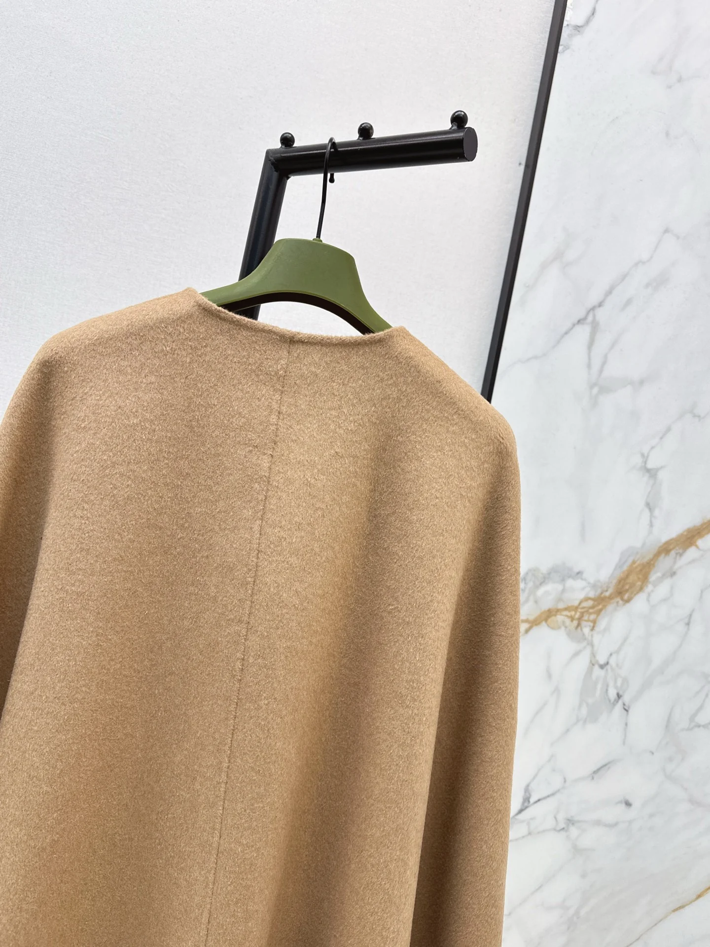 Gucc 25fw wool cape coats