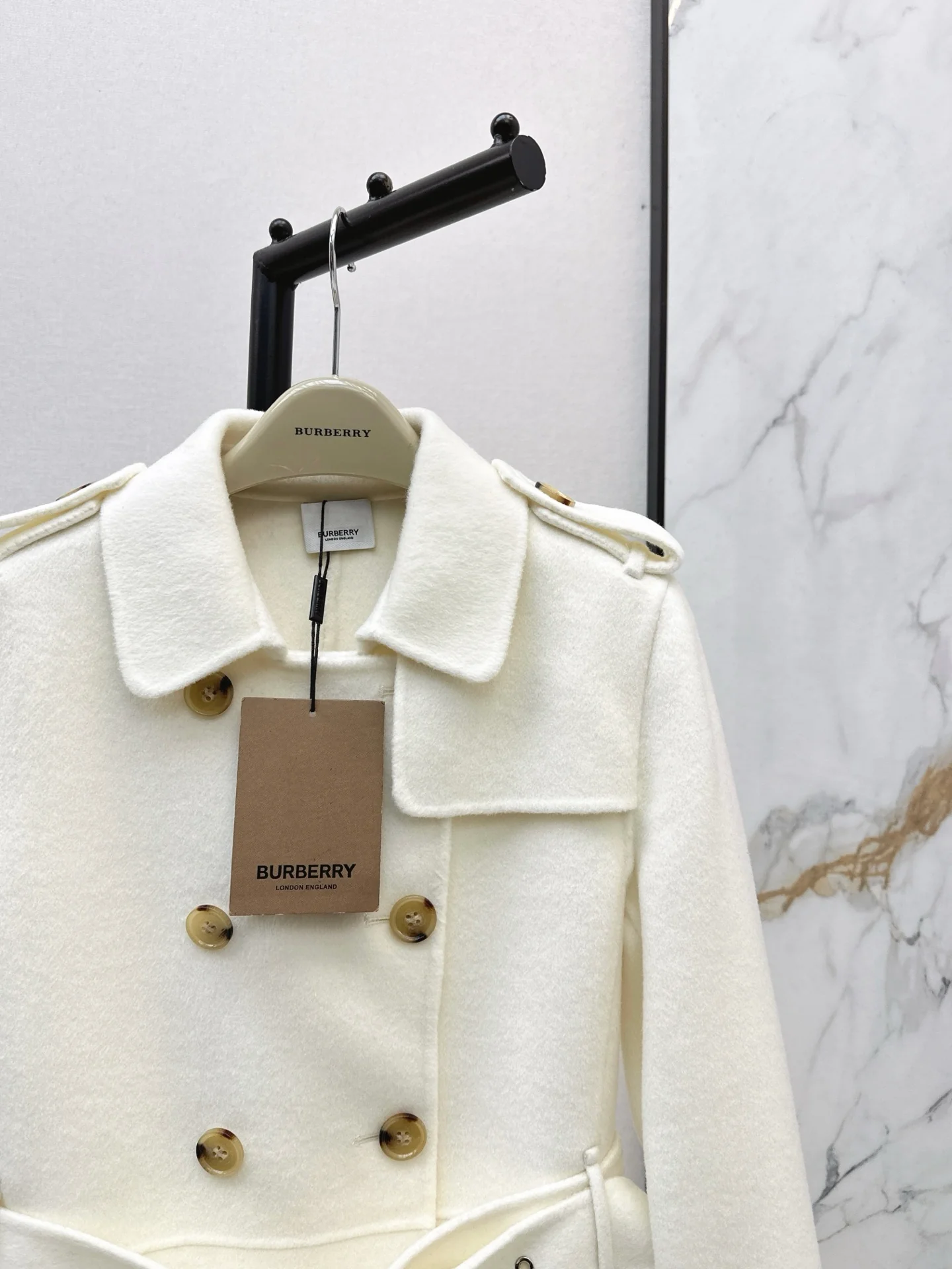 Bur 25fw trench coats