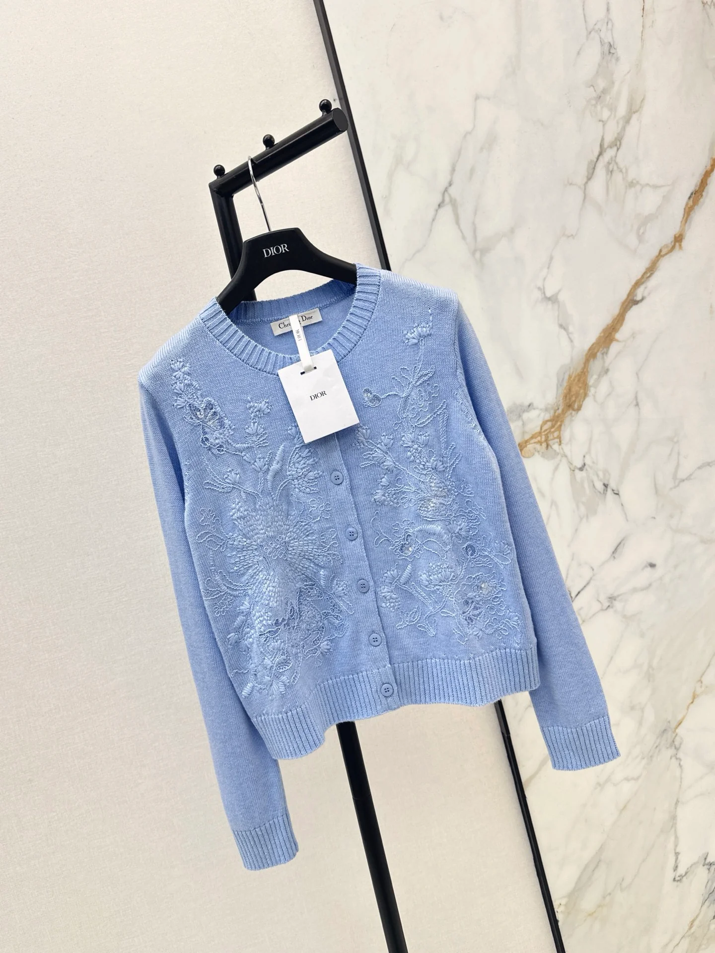 CD 25fw embroidery cardigan