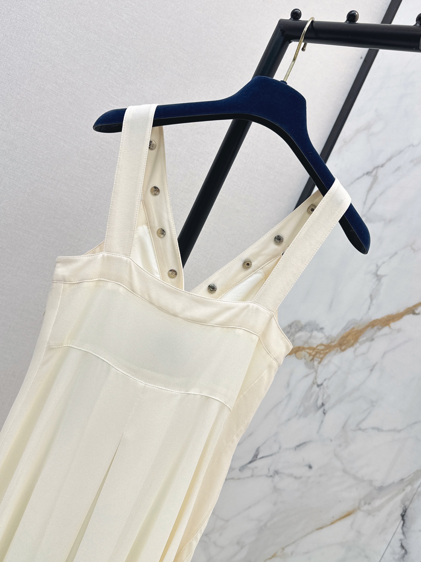 Loui 26ss slip dress