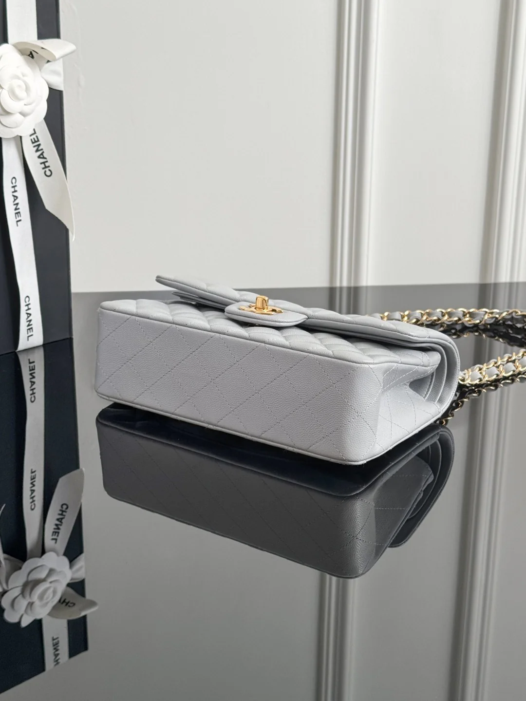 Chan cf23 chain shoulder bag