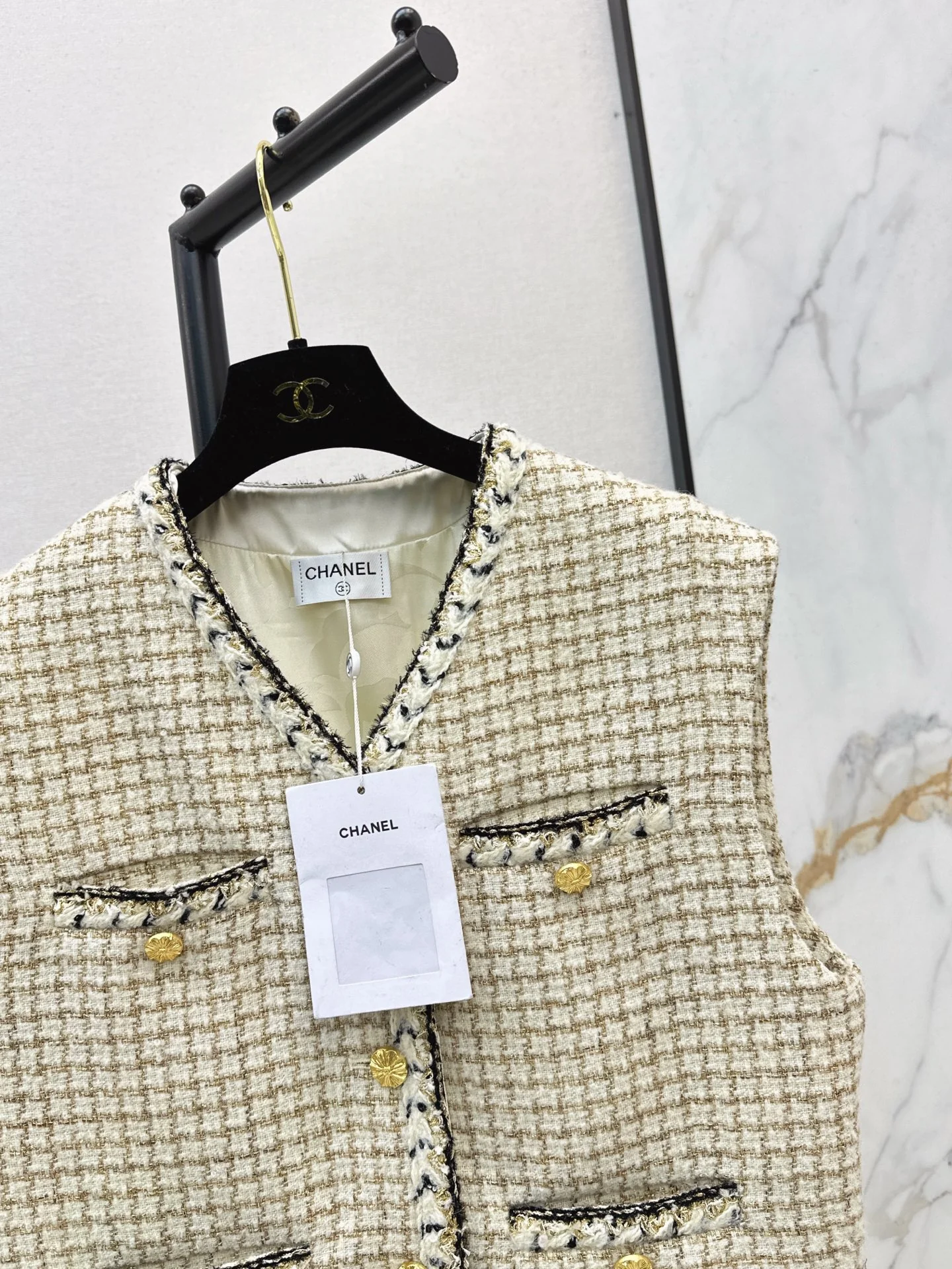 Chan 25fw woven tweed vest