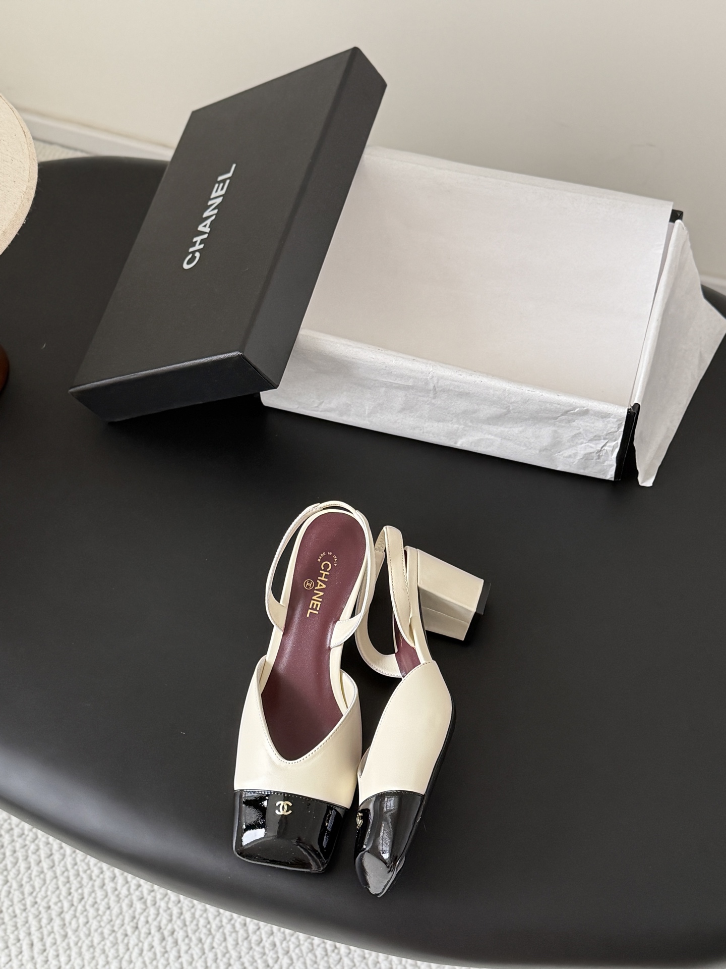 Chan two-tone slingback pumps
