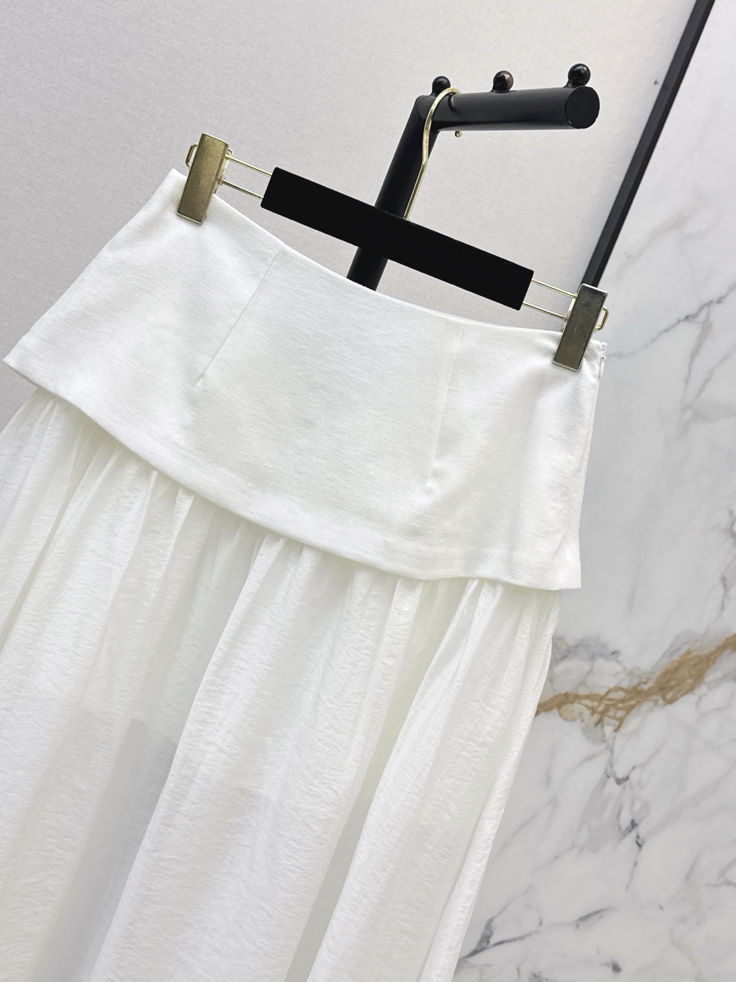 Chan 26ss contract mesh skirt