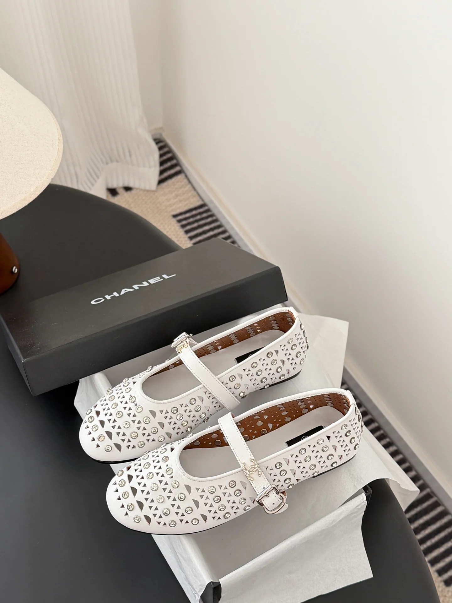 Chan 26ss mary jane hollow rhinestone shoes