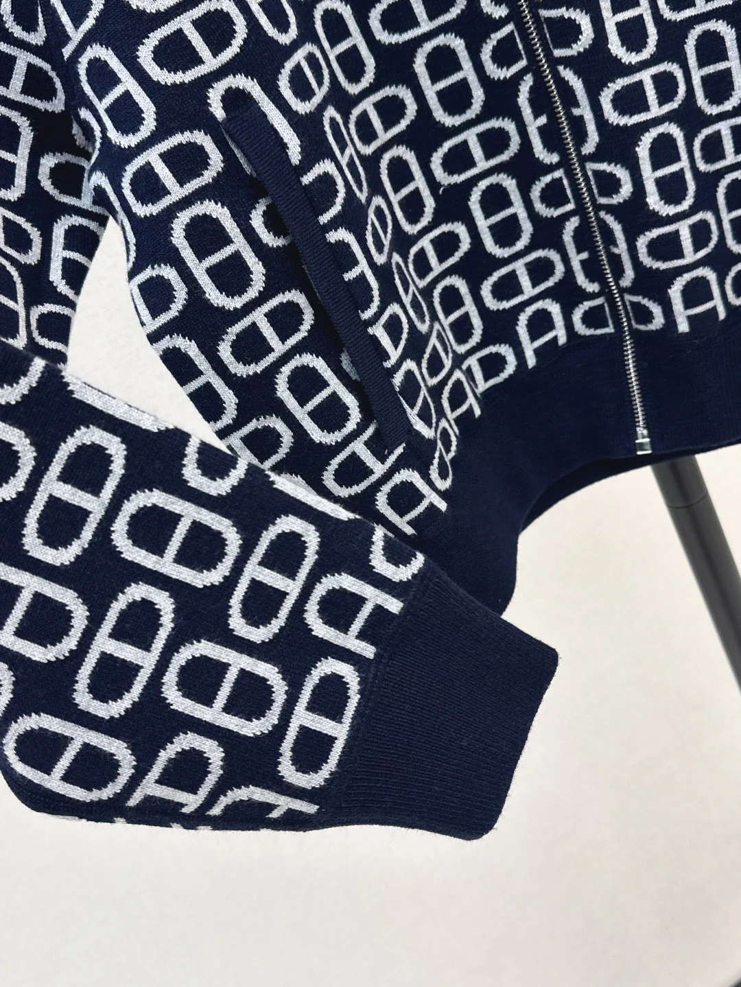 Her 25fw jacquard jakcet