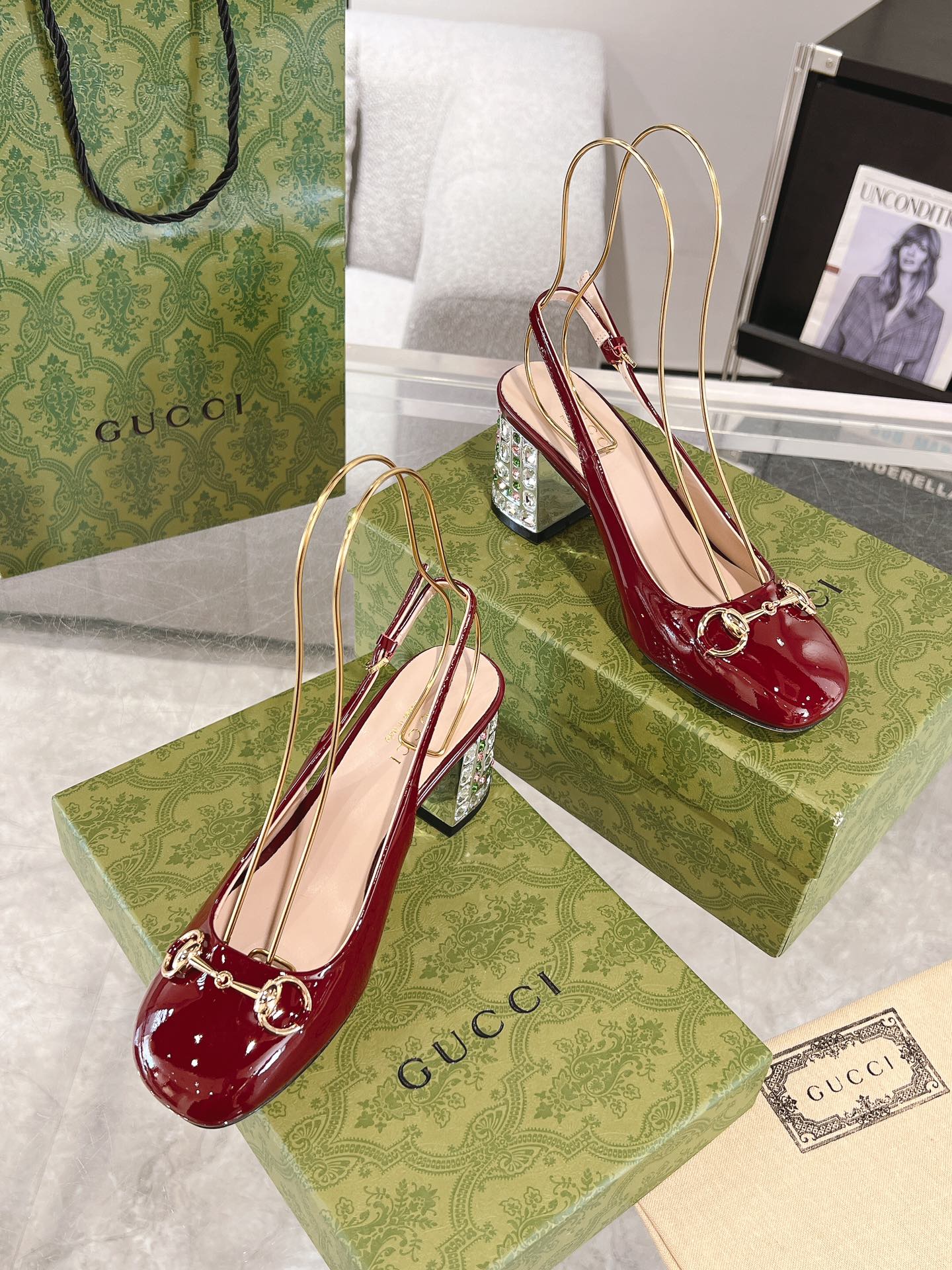 Gucc 26ss rhinestone slingback chunky heel