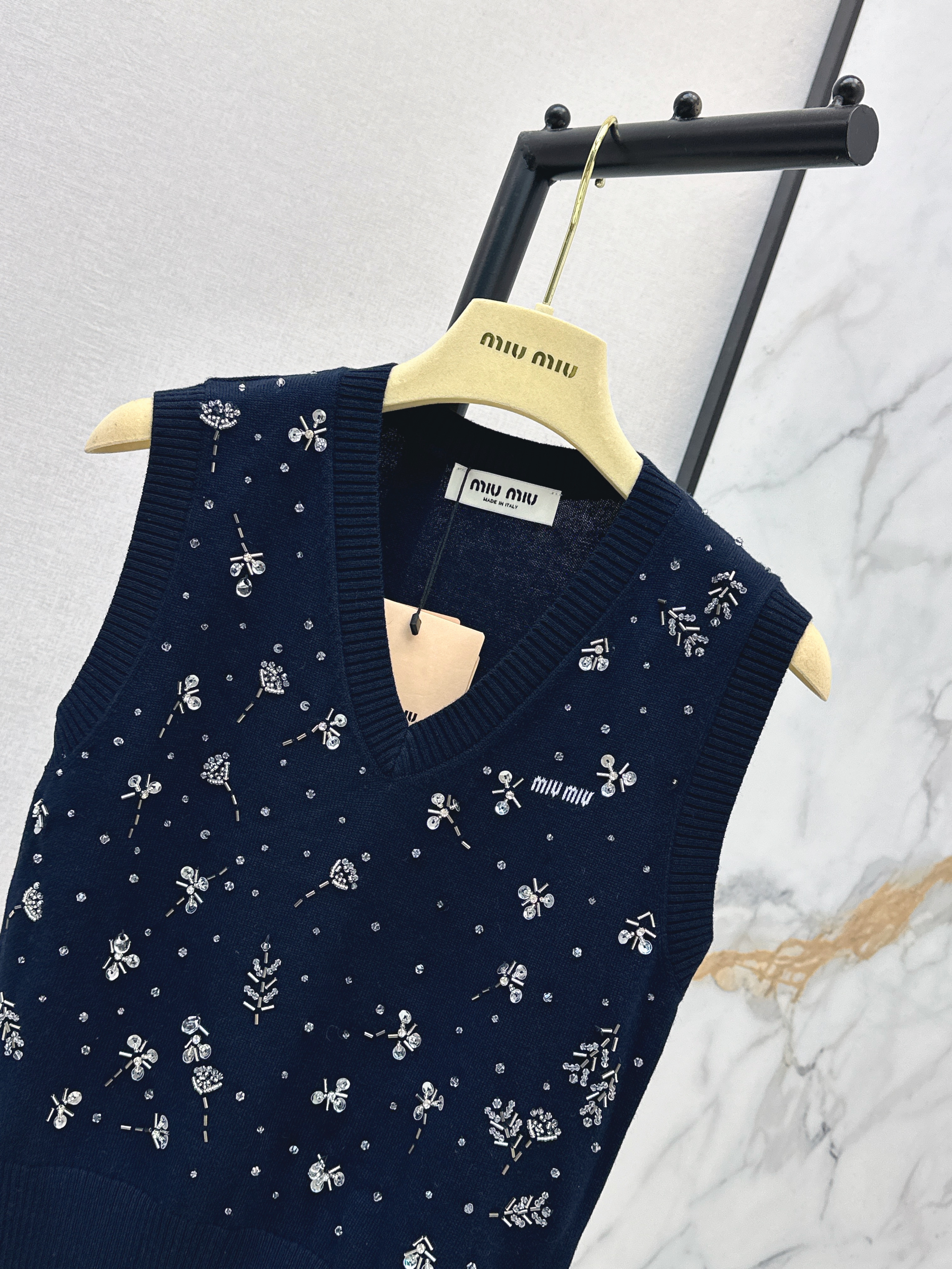 Miu 26ss beading knit vest