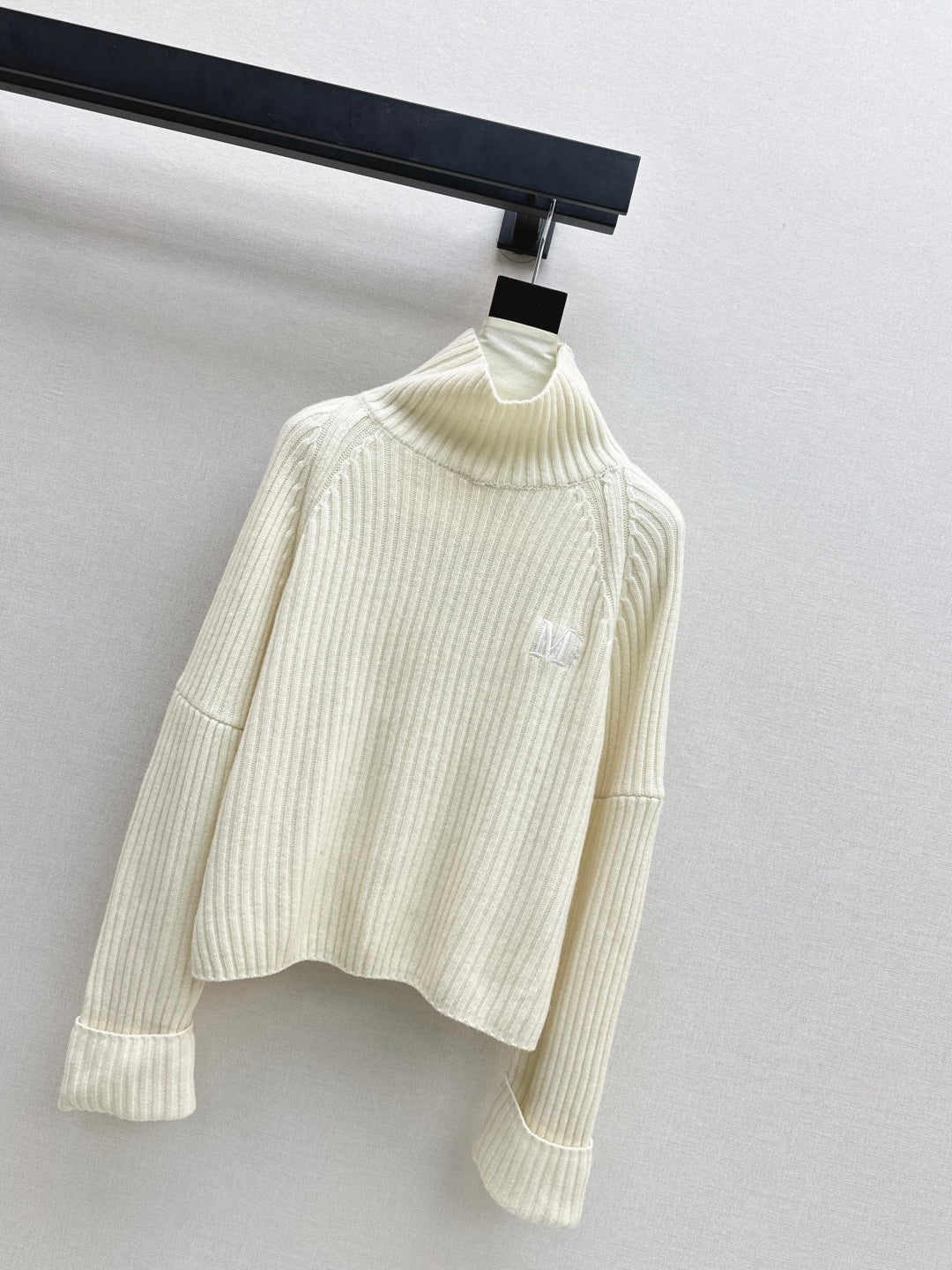 Max 25fw turtleneck sweater