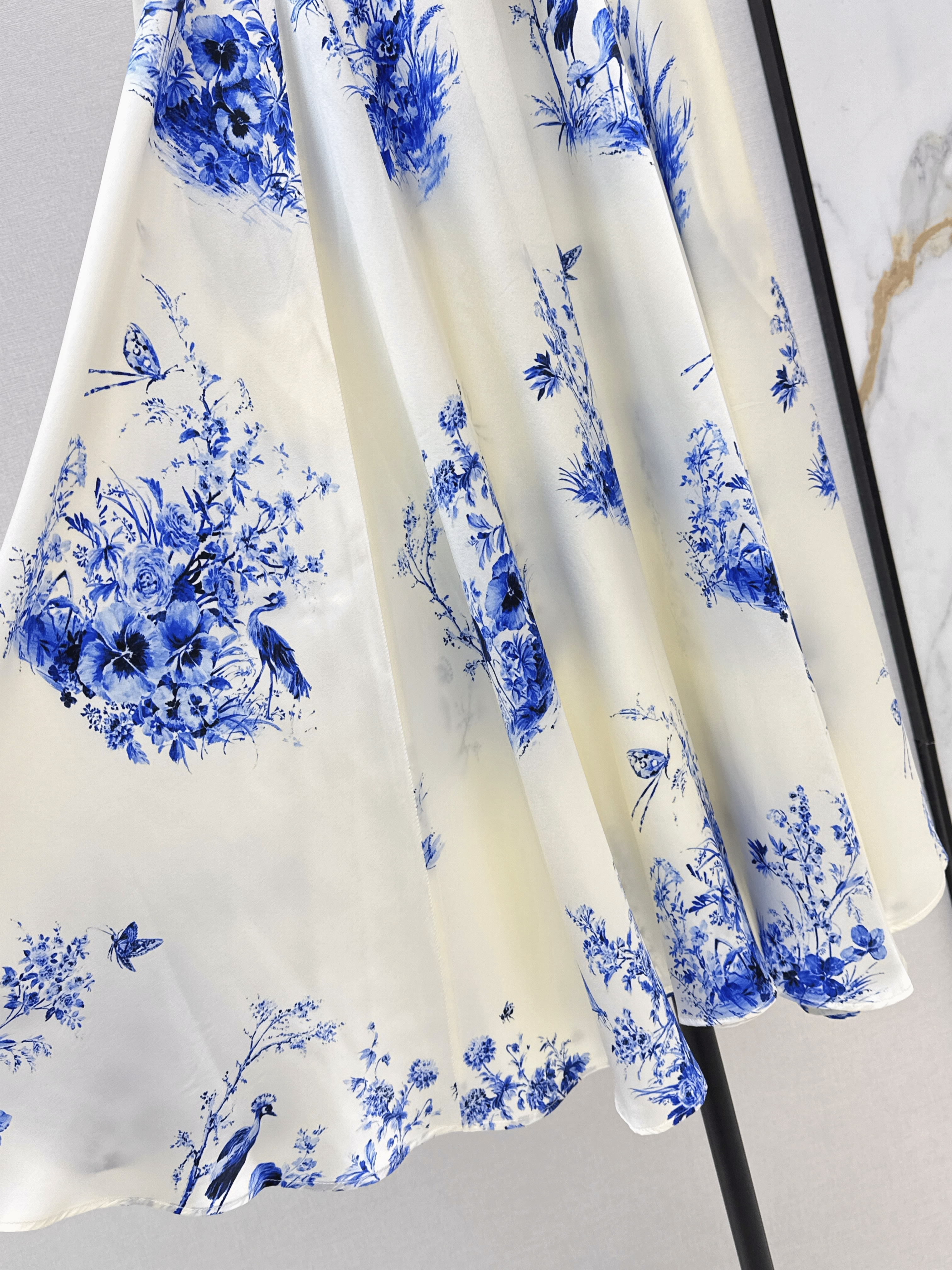 CD 26ss print silk skirt