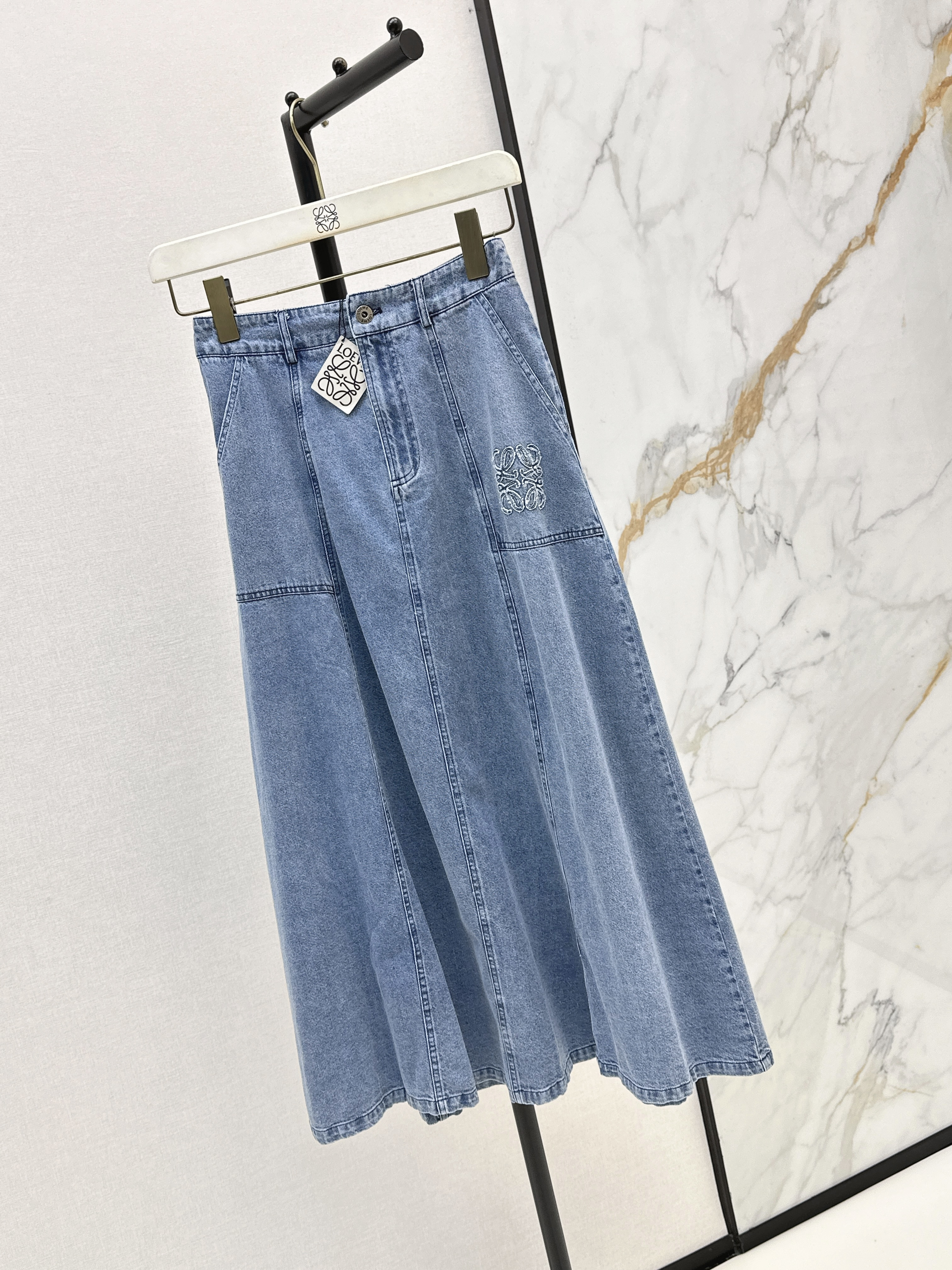 Loe 26ss High-Waisted A-Line Denim Skirt