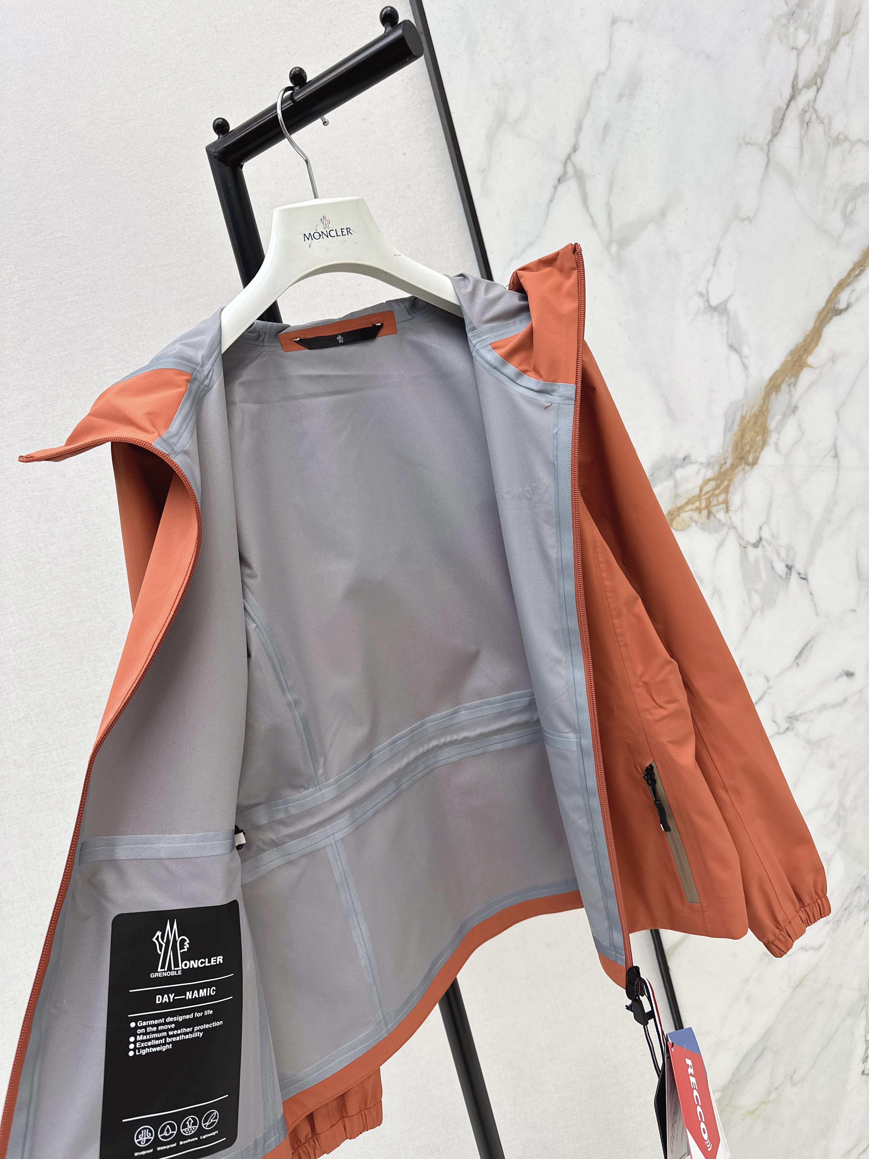 Monc 26ss windbreaker