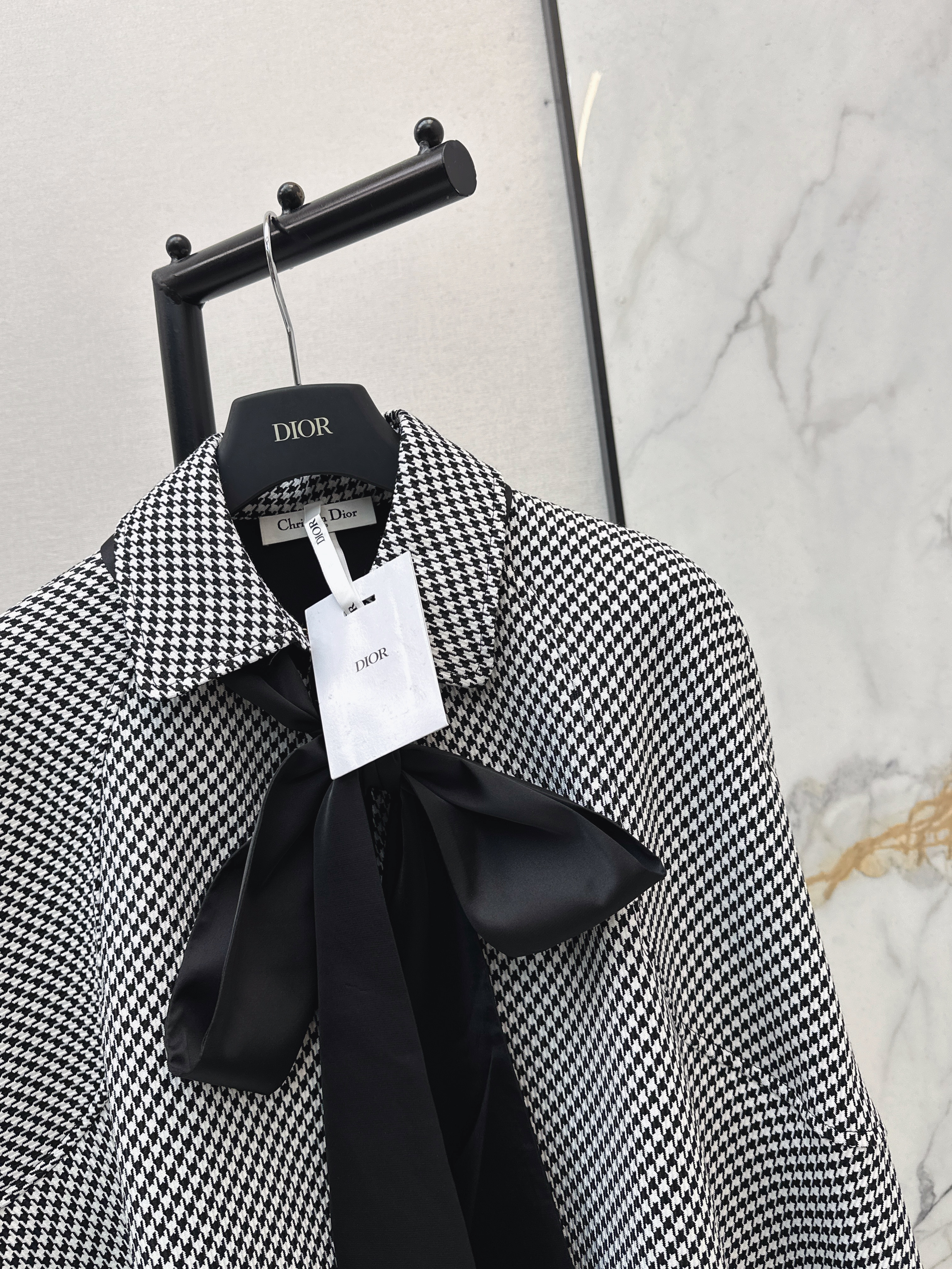 CD 26ss houndstone cape coat