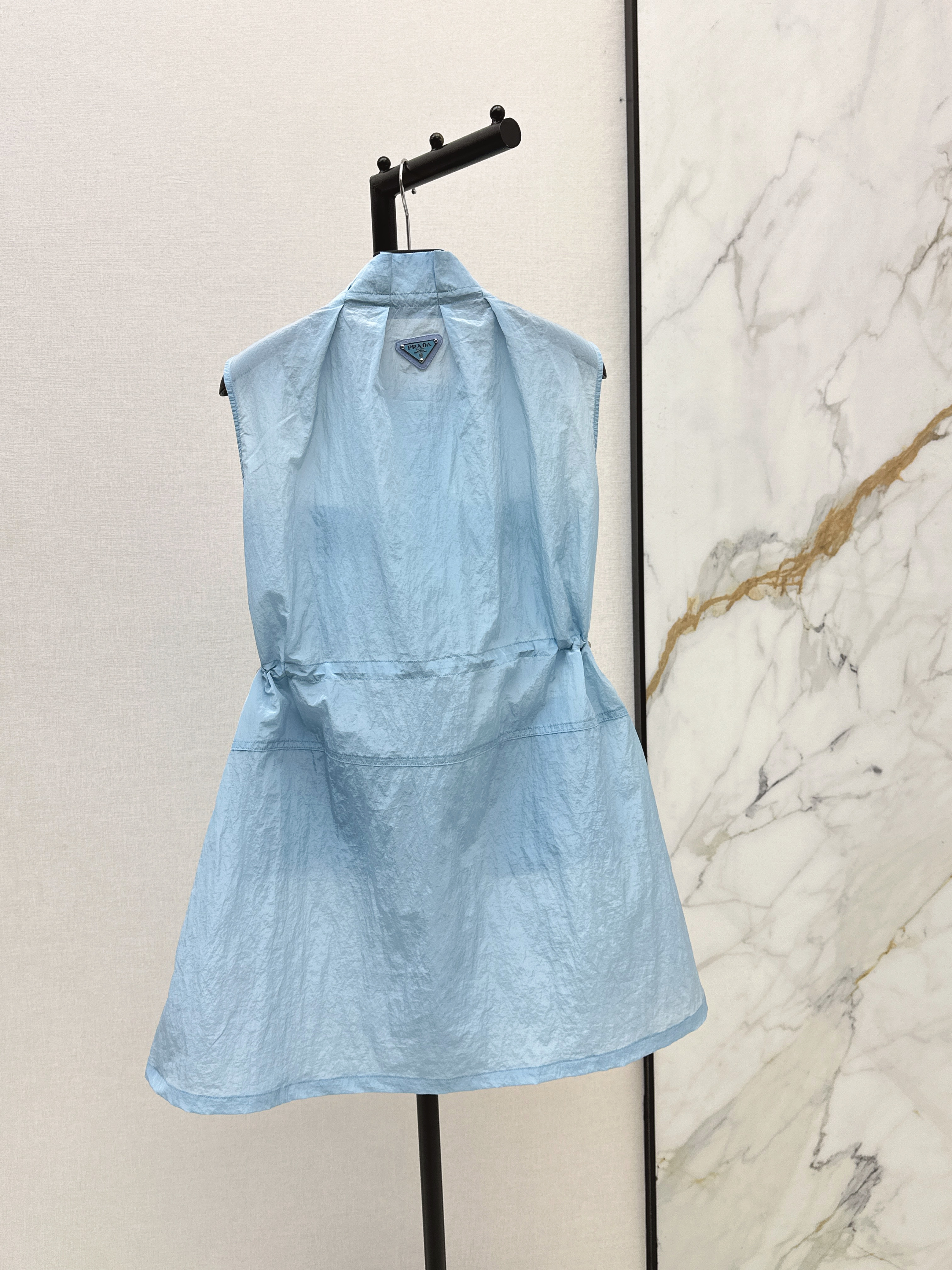 Pra 26ss drawstring sleeveless dress