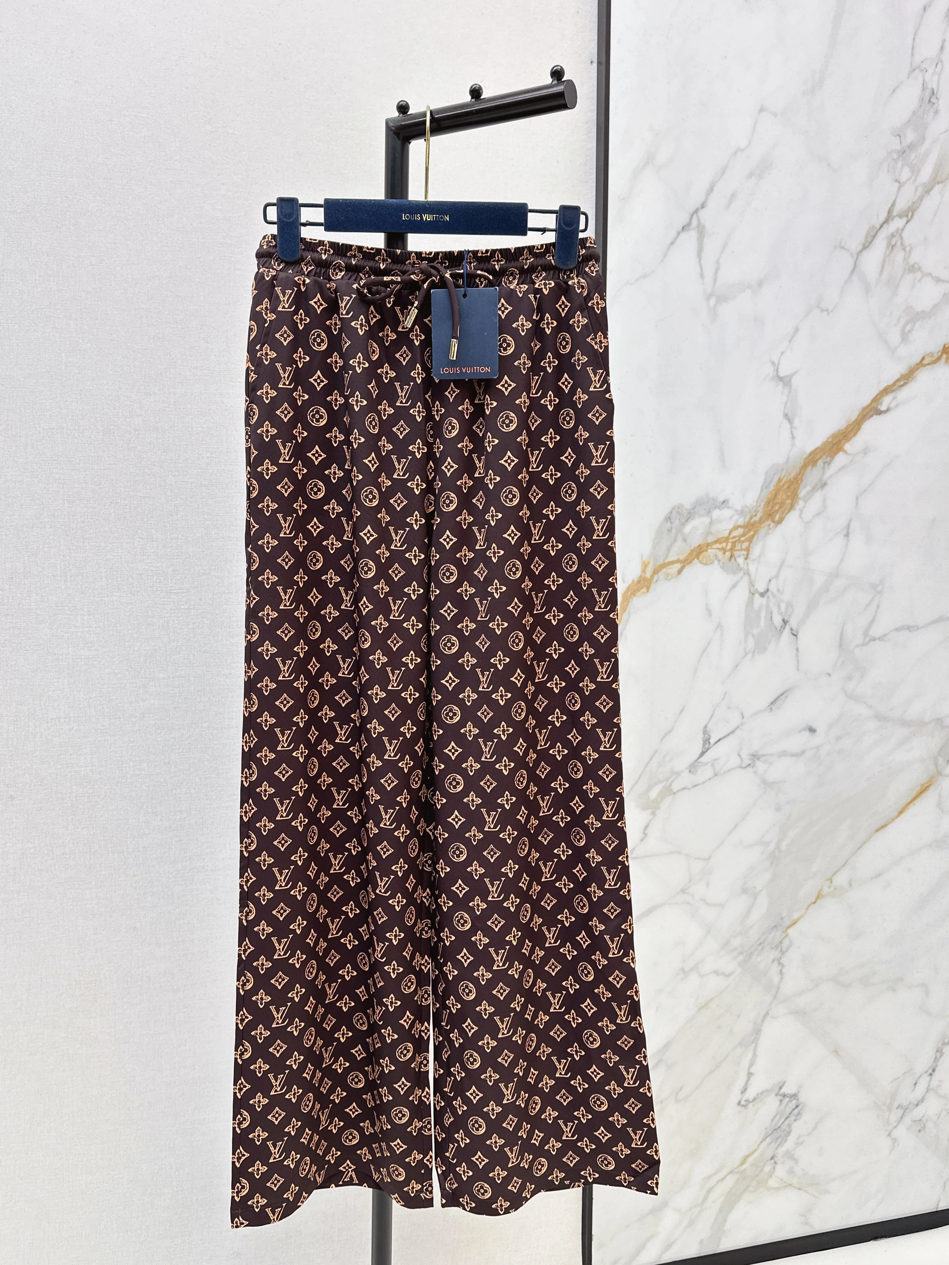 Louis 26ss casual pants