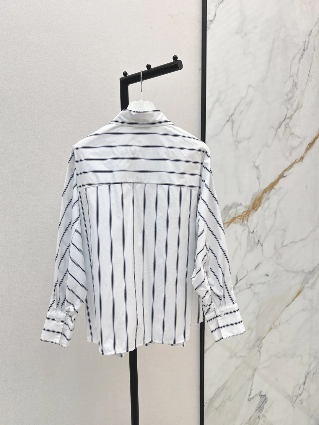 Loe 25fw stripe shirts