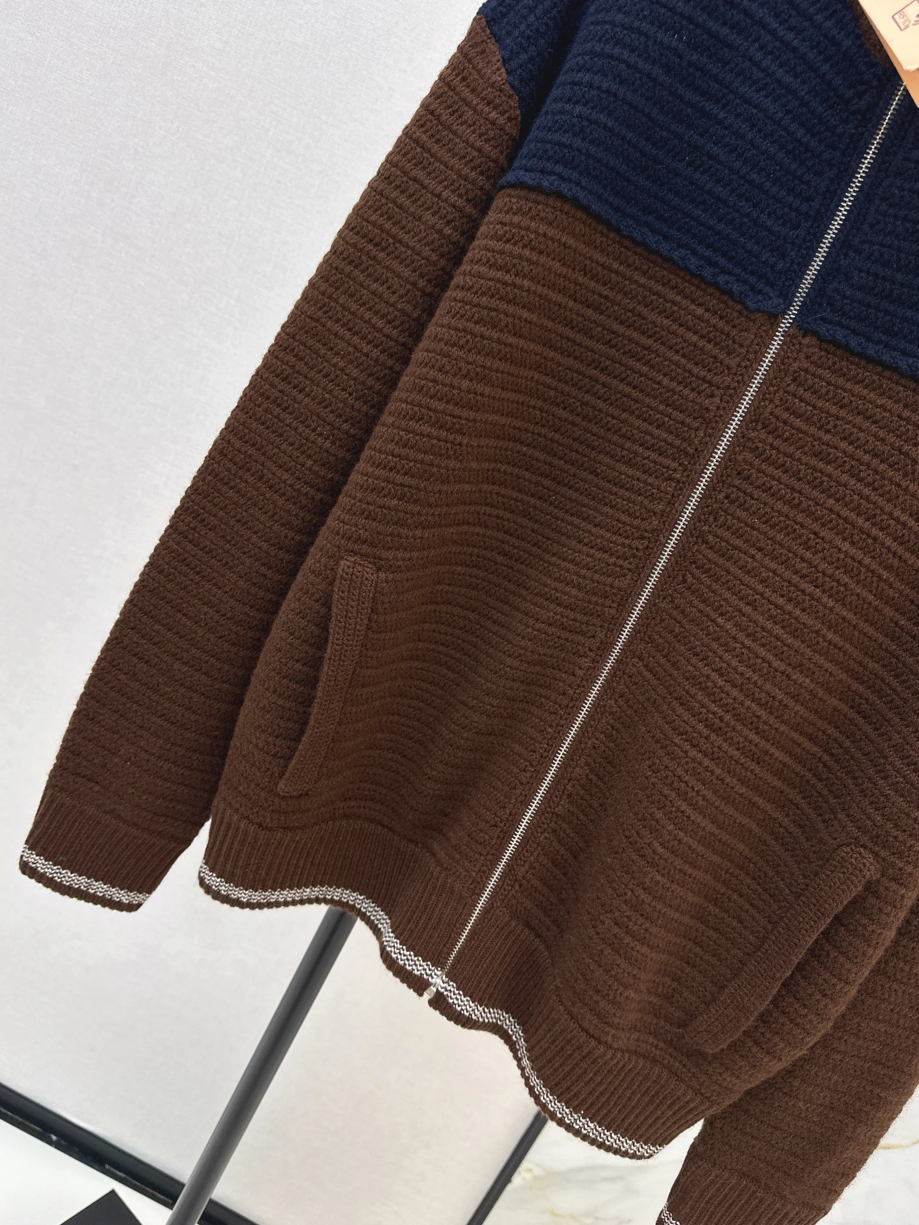 Miu 26ss contract jacket