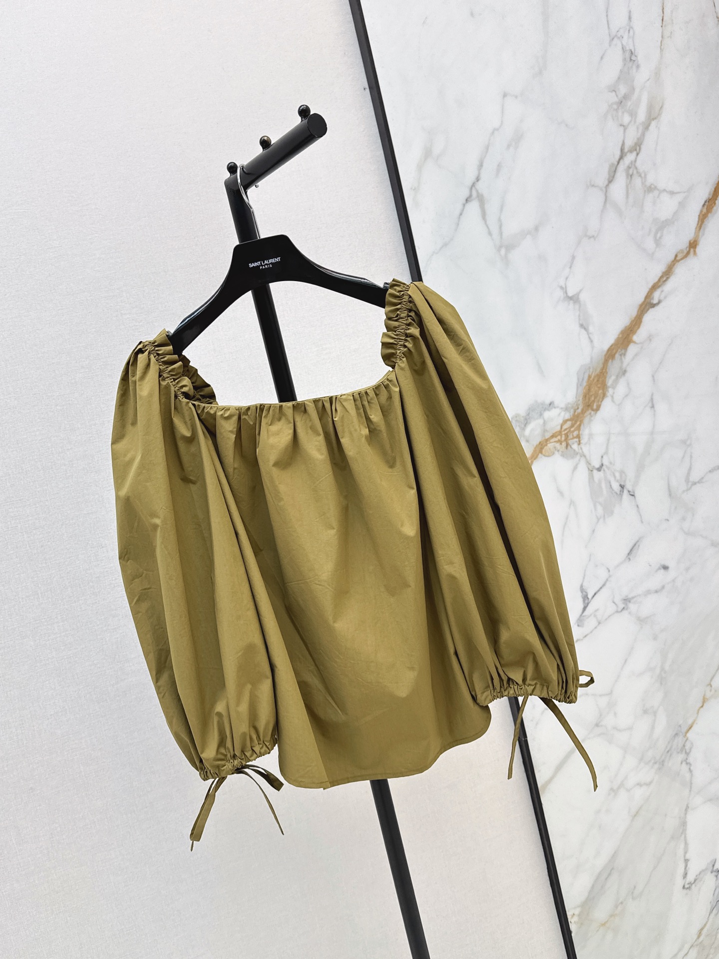 Sain 26ss puff sleeve off shoulder top
