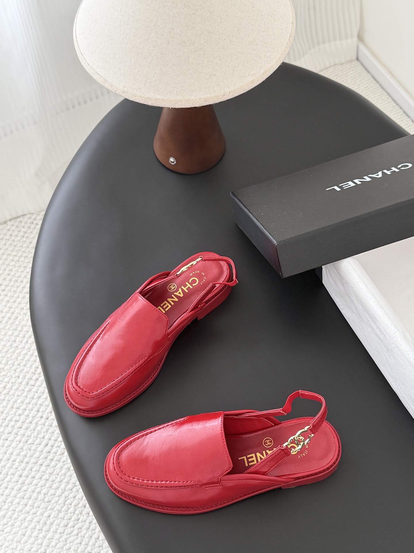 Chan 26ss slingblack loafers