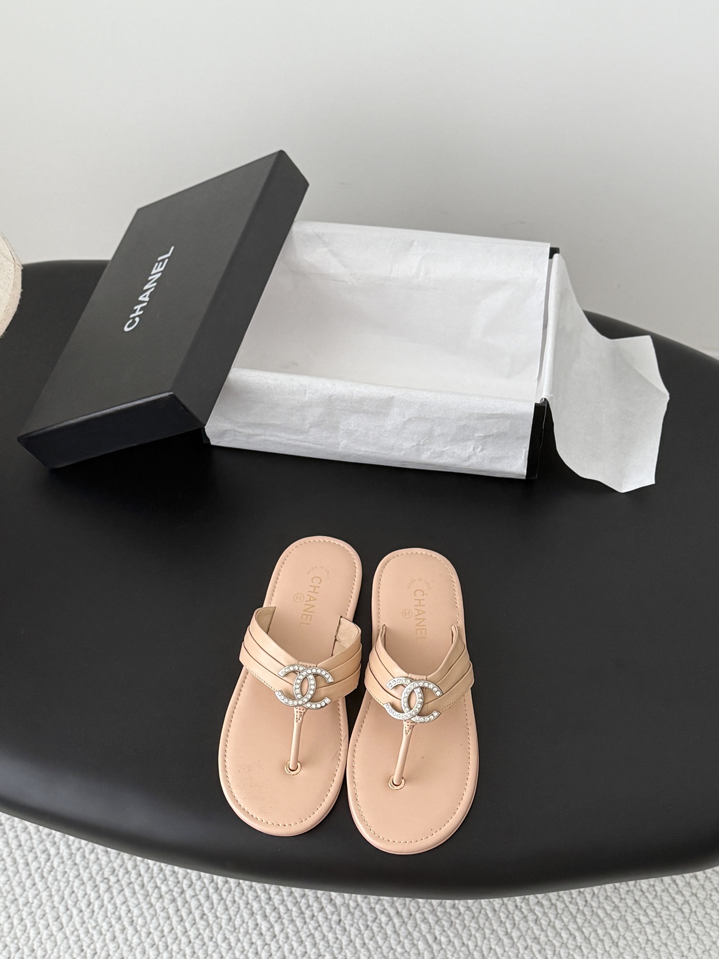 Chan 26K flip-flops