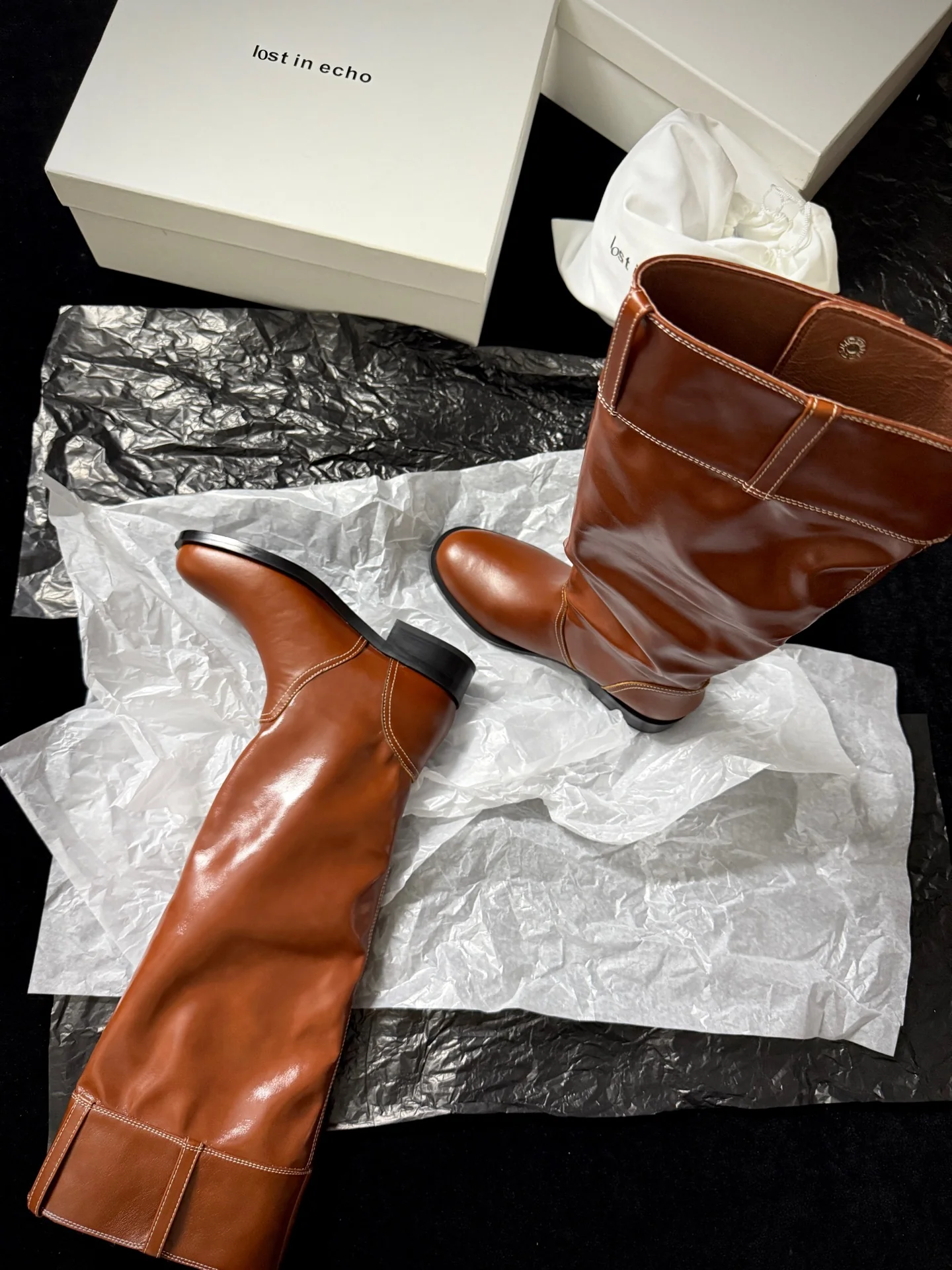 Lost 25fw slouch boots