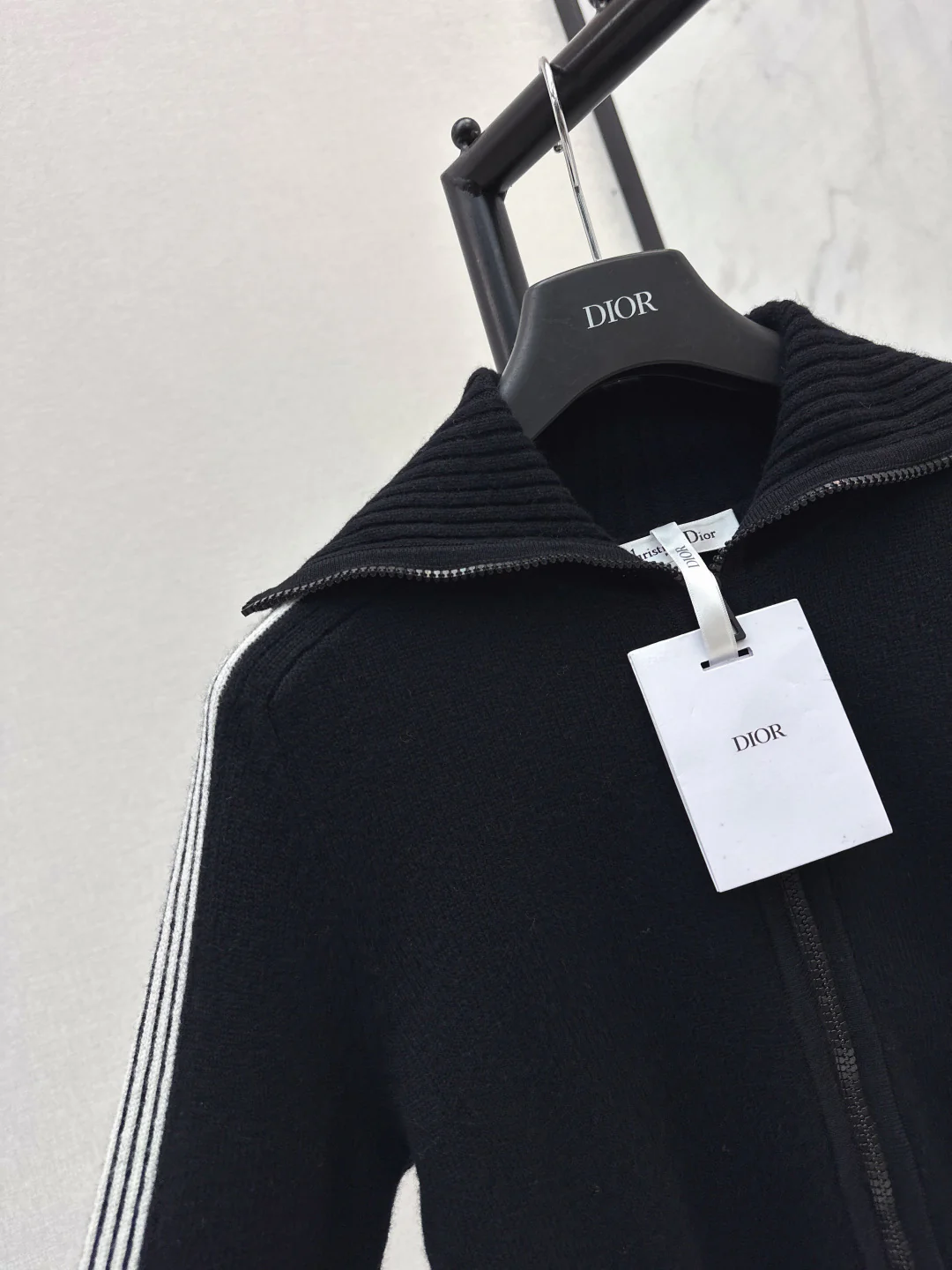 CD  25fw cashmere cardigan