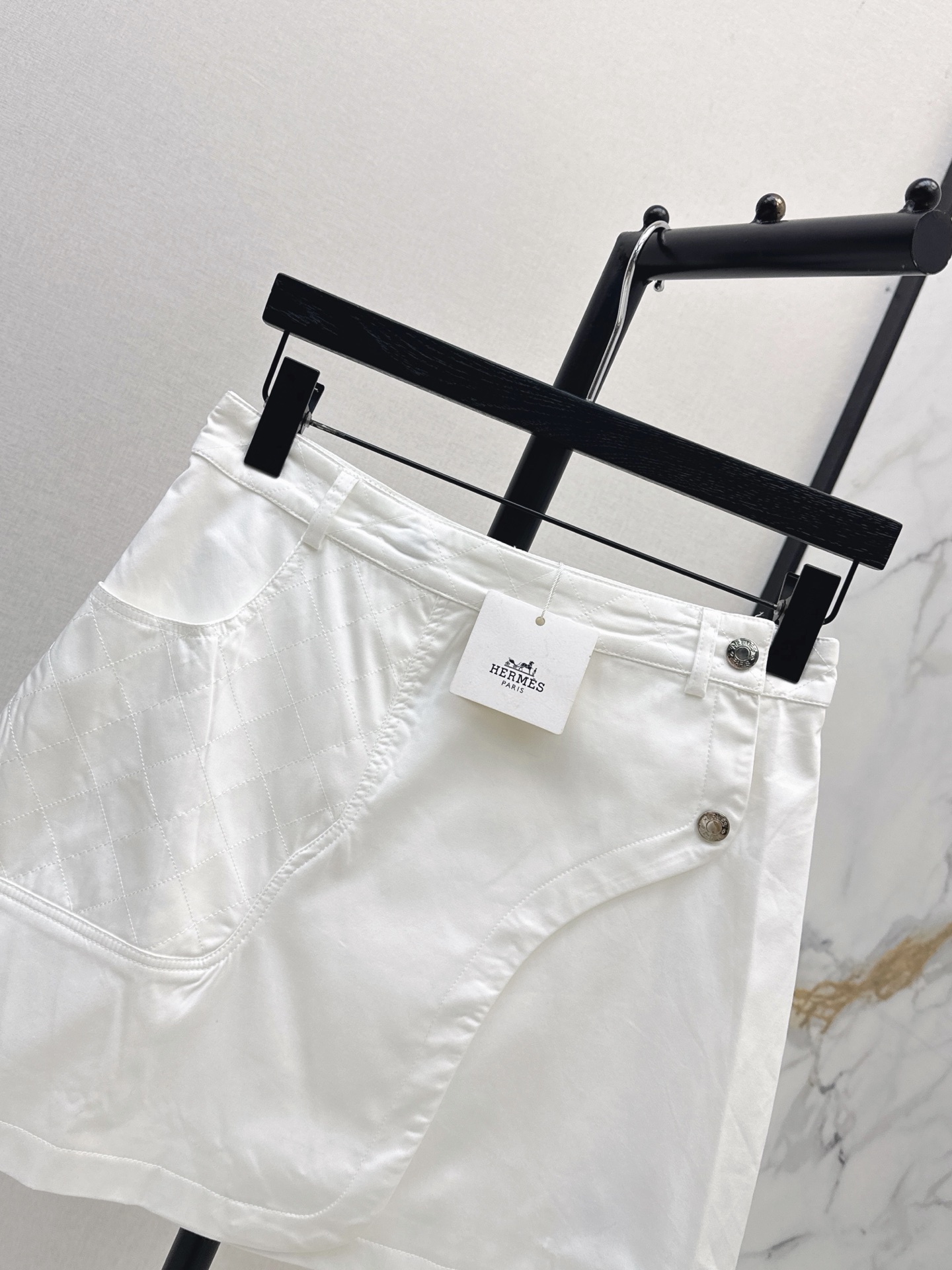 Her 26ss A-line skirt
