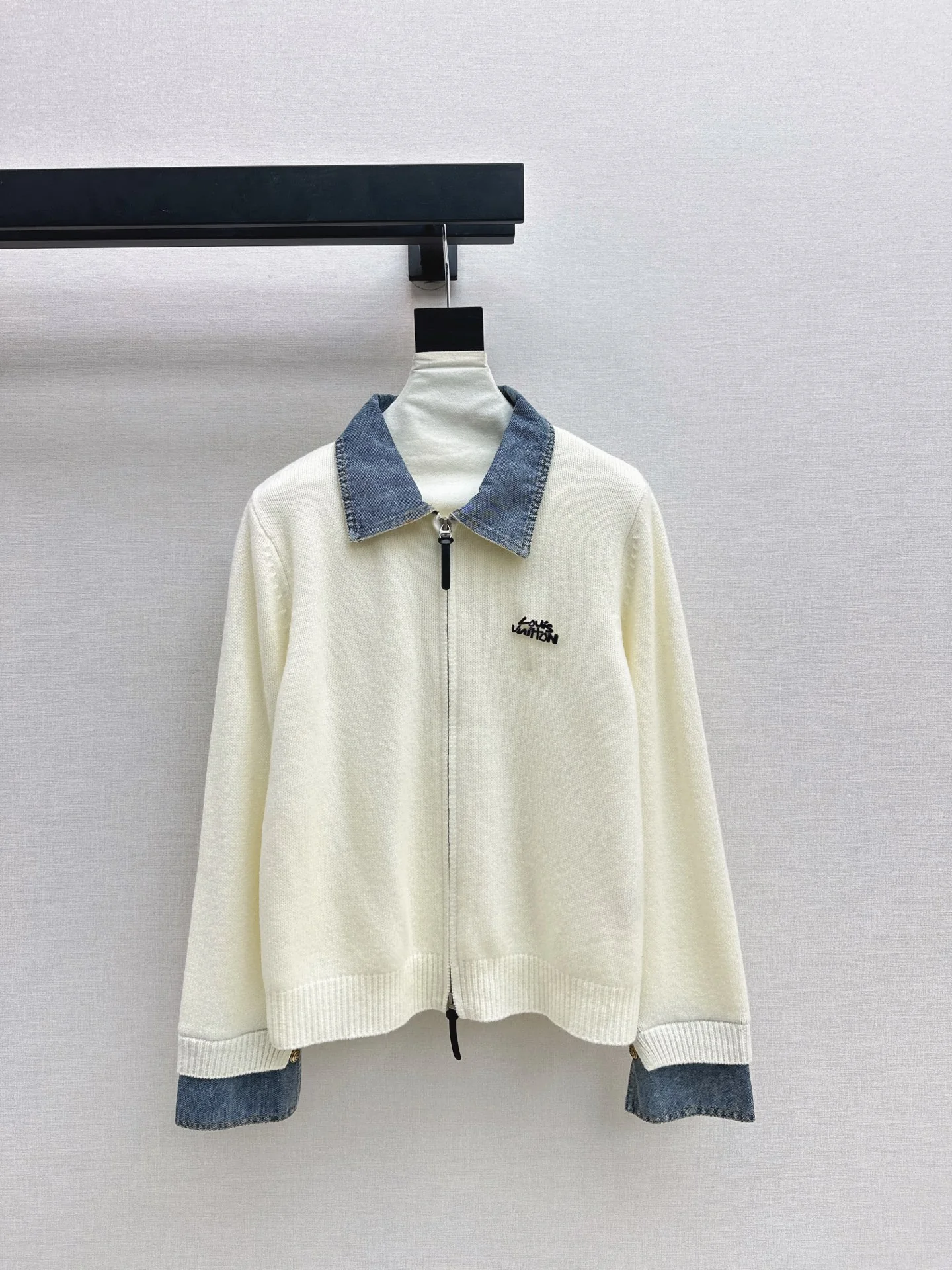 Loui 25fw polo cardigan