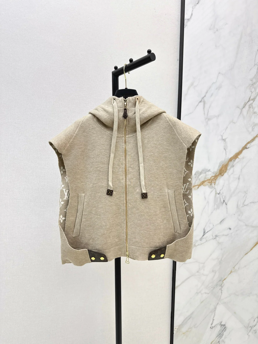 Loui 25fw jacquard vest