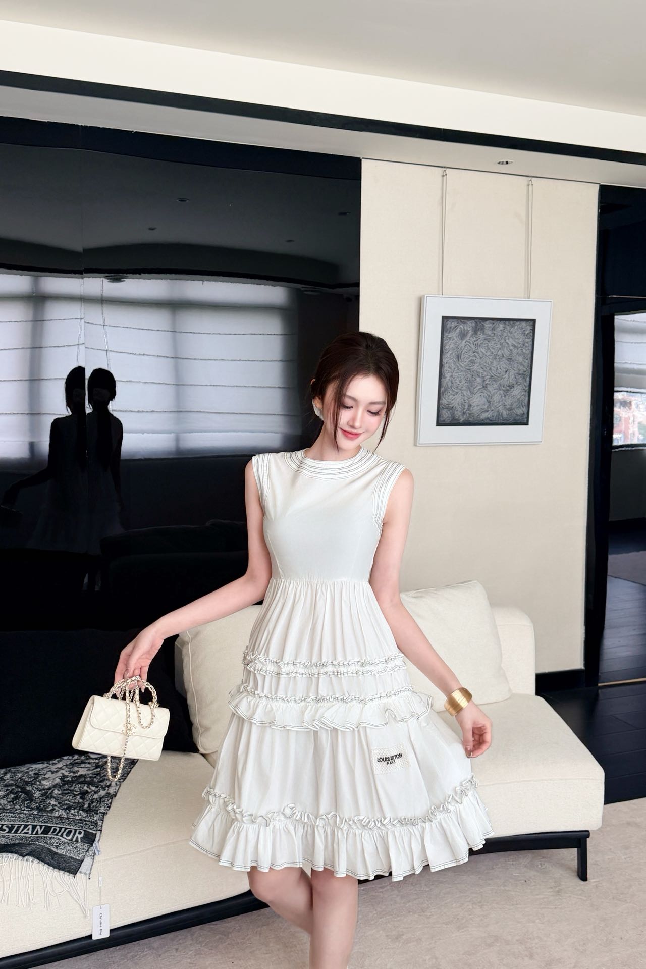 Loui 26ss ruffle sleeveless dress