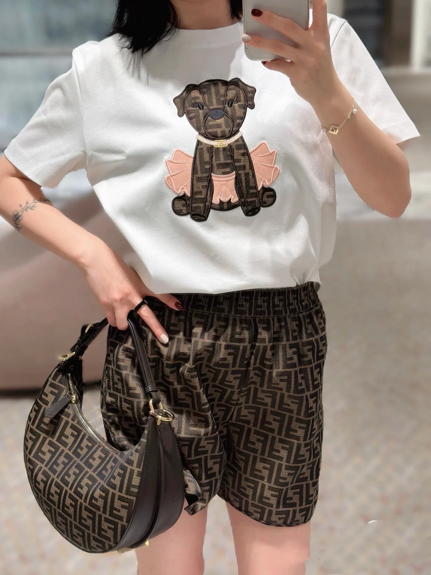 Fend 26ss embroidery t-shirts