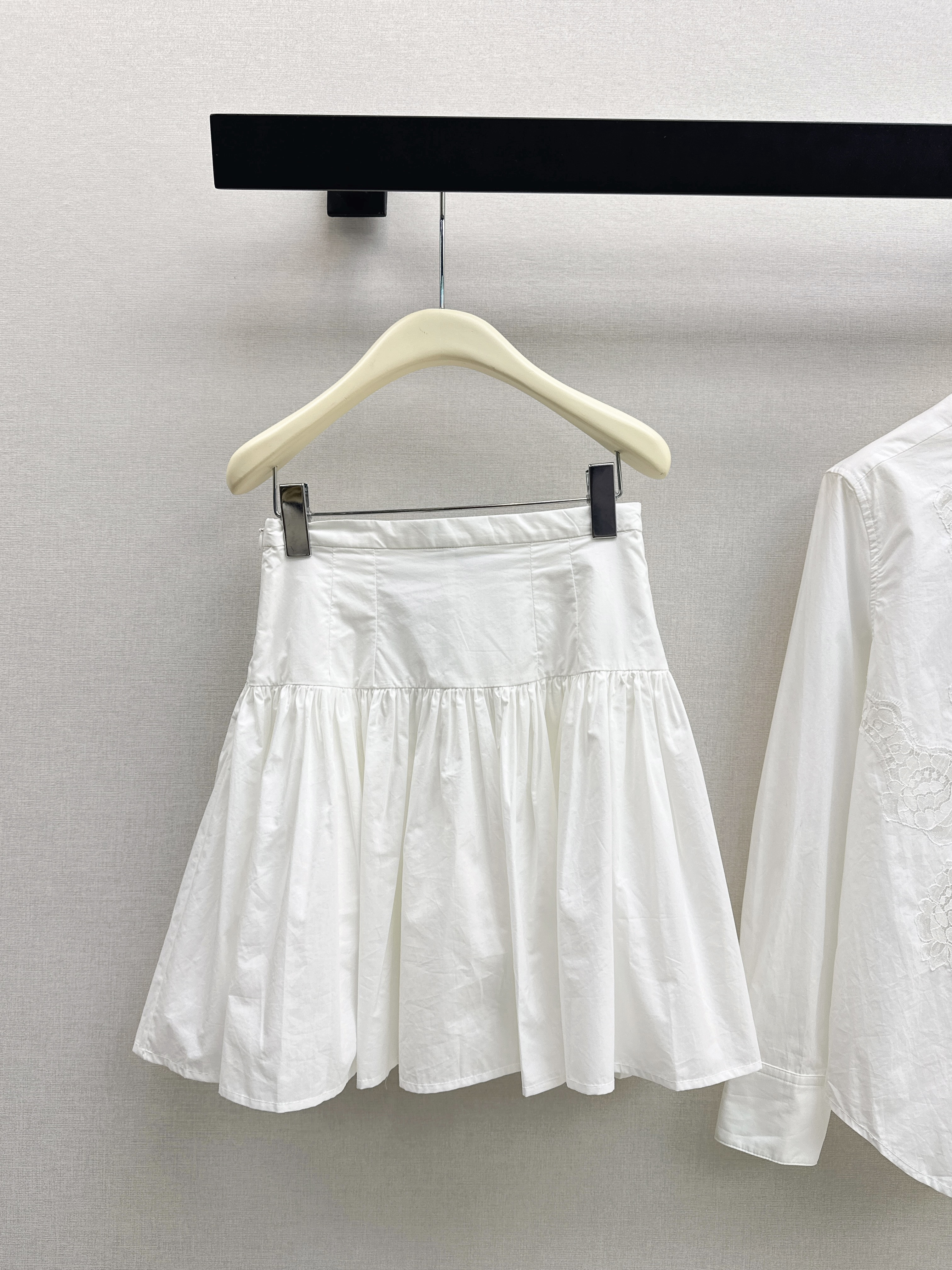 Dolc 26ss pleated skirt