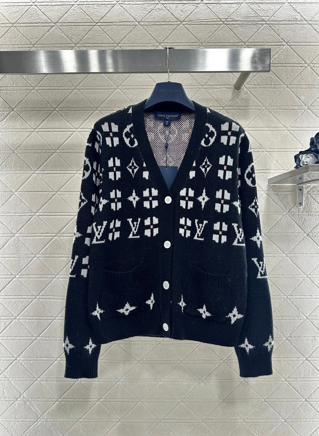 Louis 26ss jacquard knit cardigan