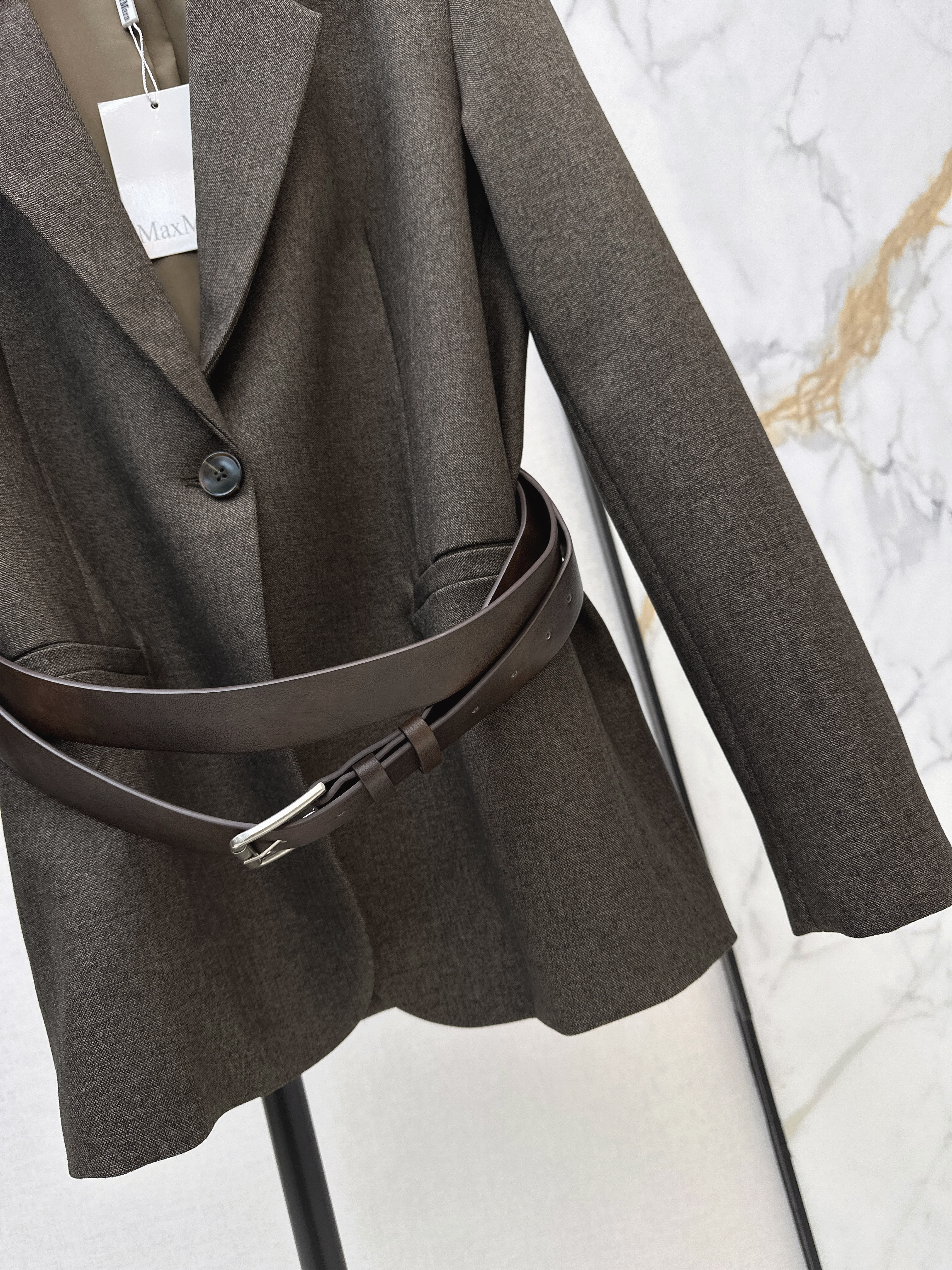 Max 26ss belted blazer