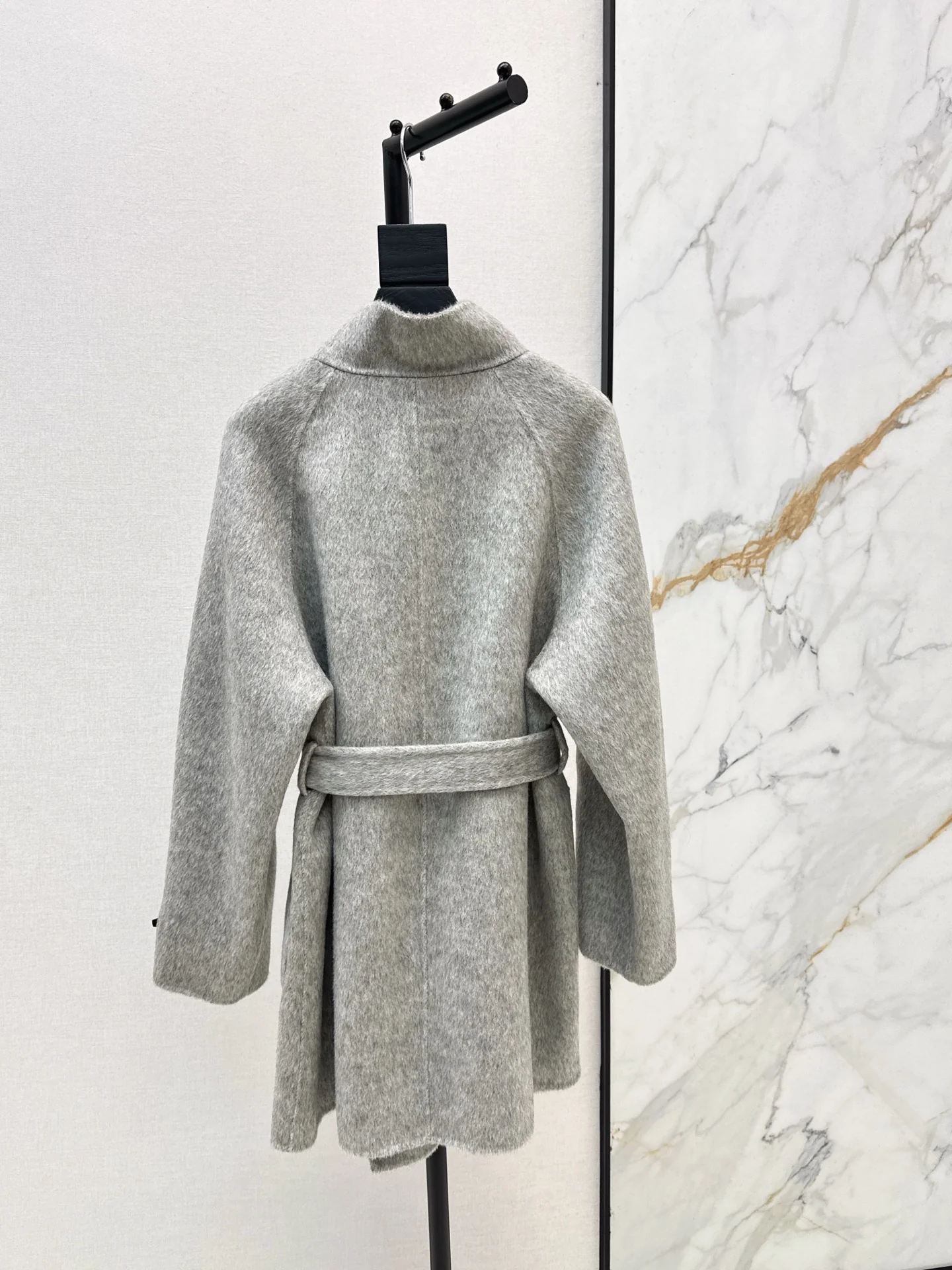 Her 25fw woolen belted overcoats