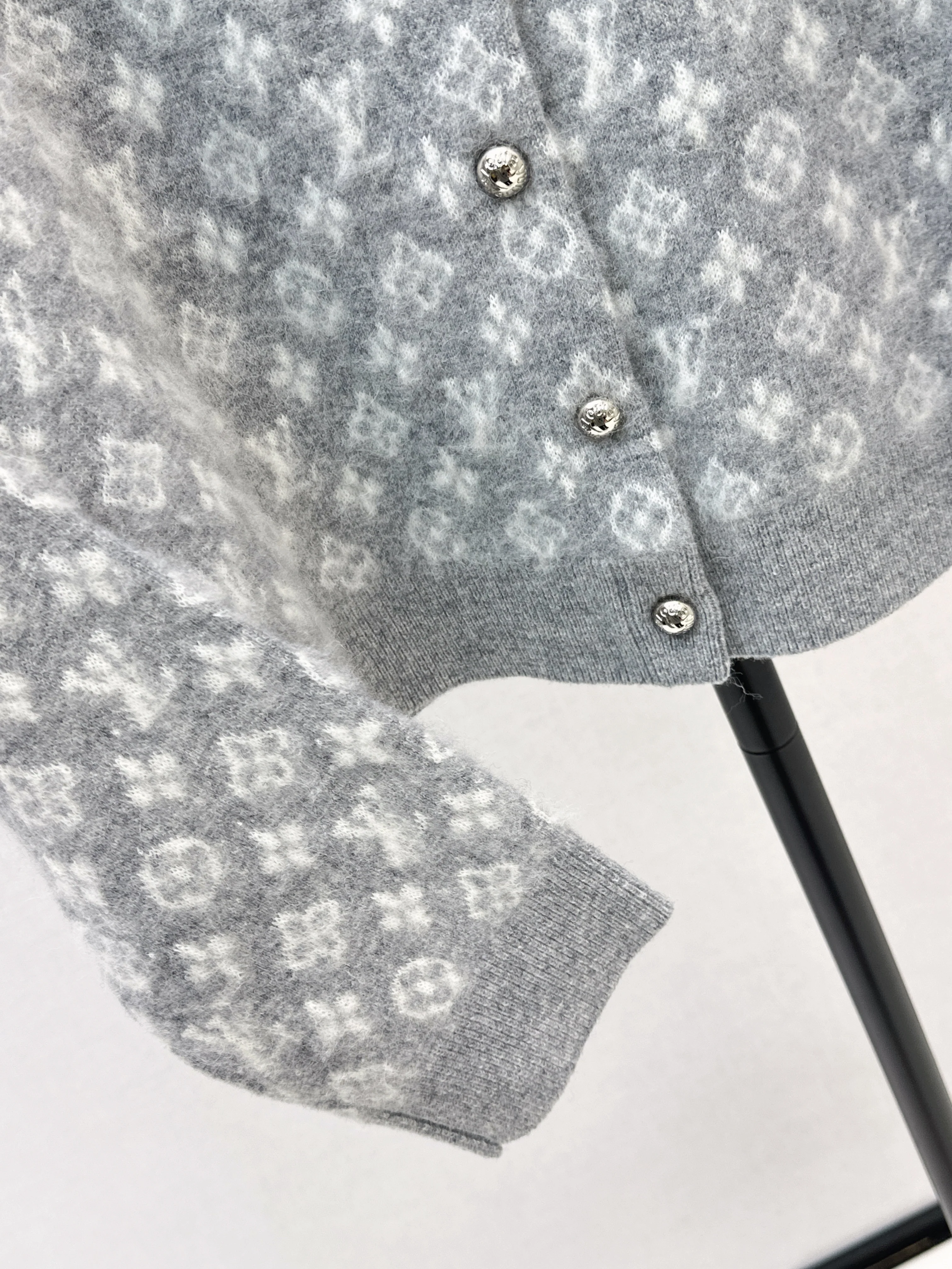 Louis 26ss jacquard cardigan