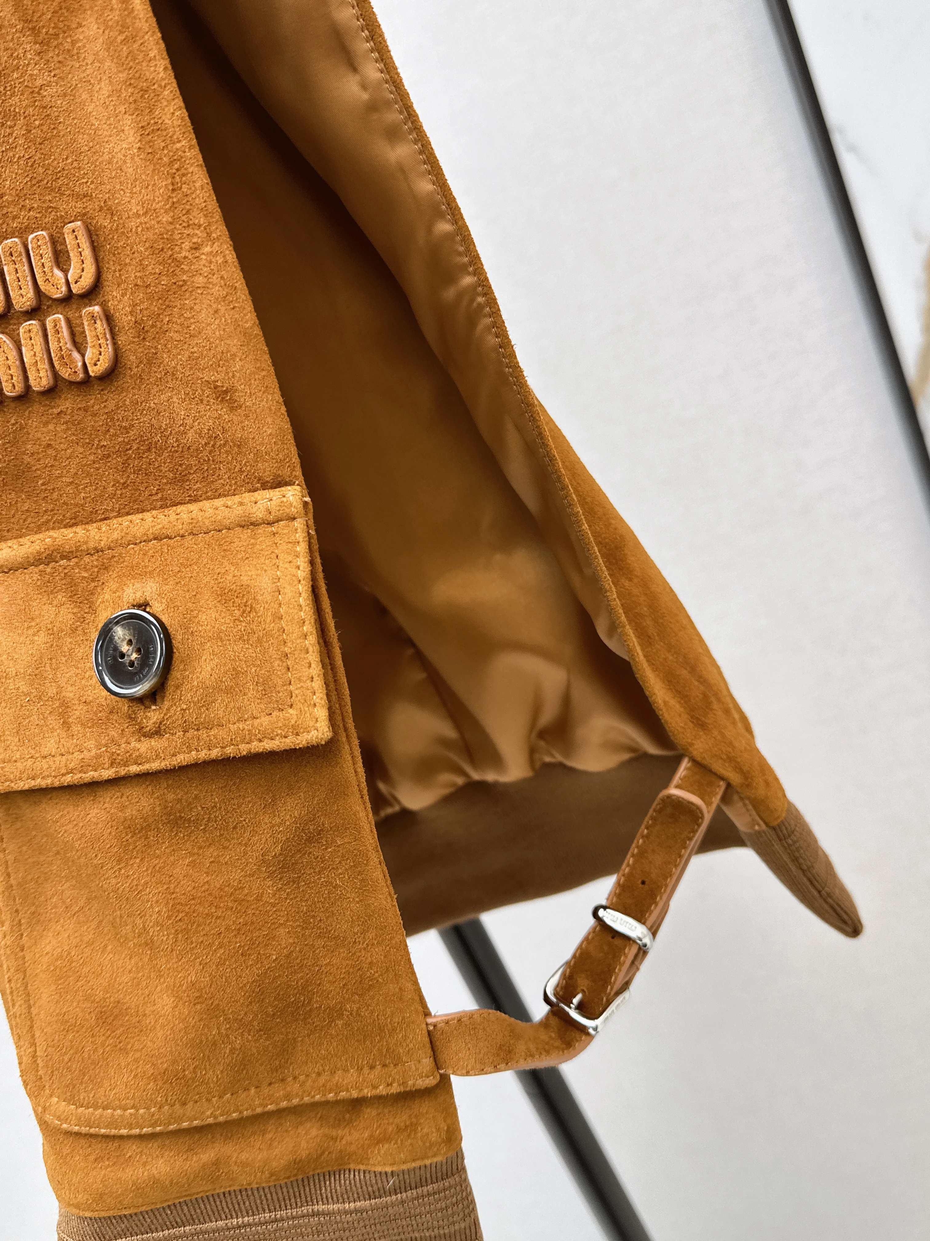 Miu 26ss suede vest jacket