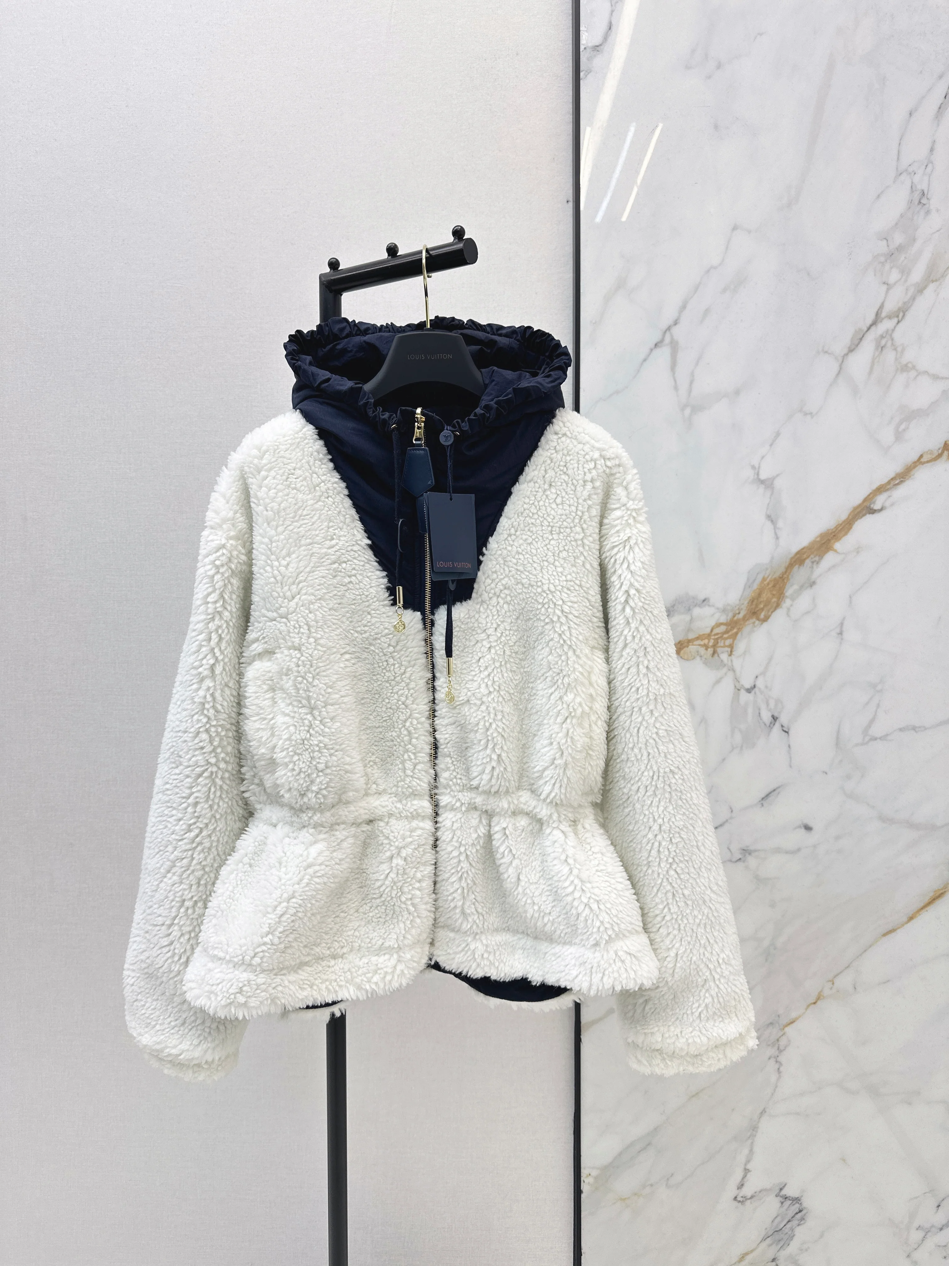 Loui 26ss fleece hooded jacket