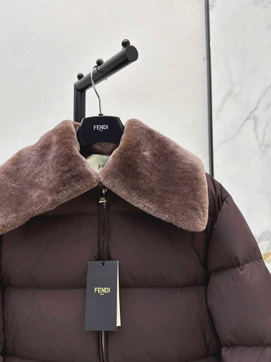 Fend 25fw down jacket