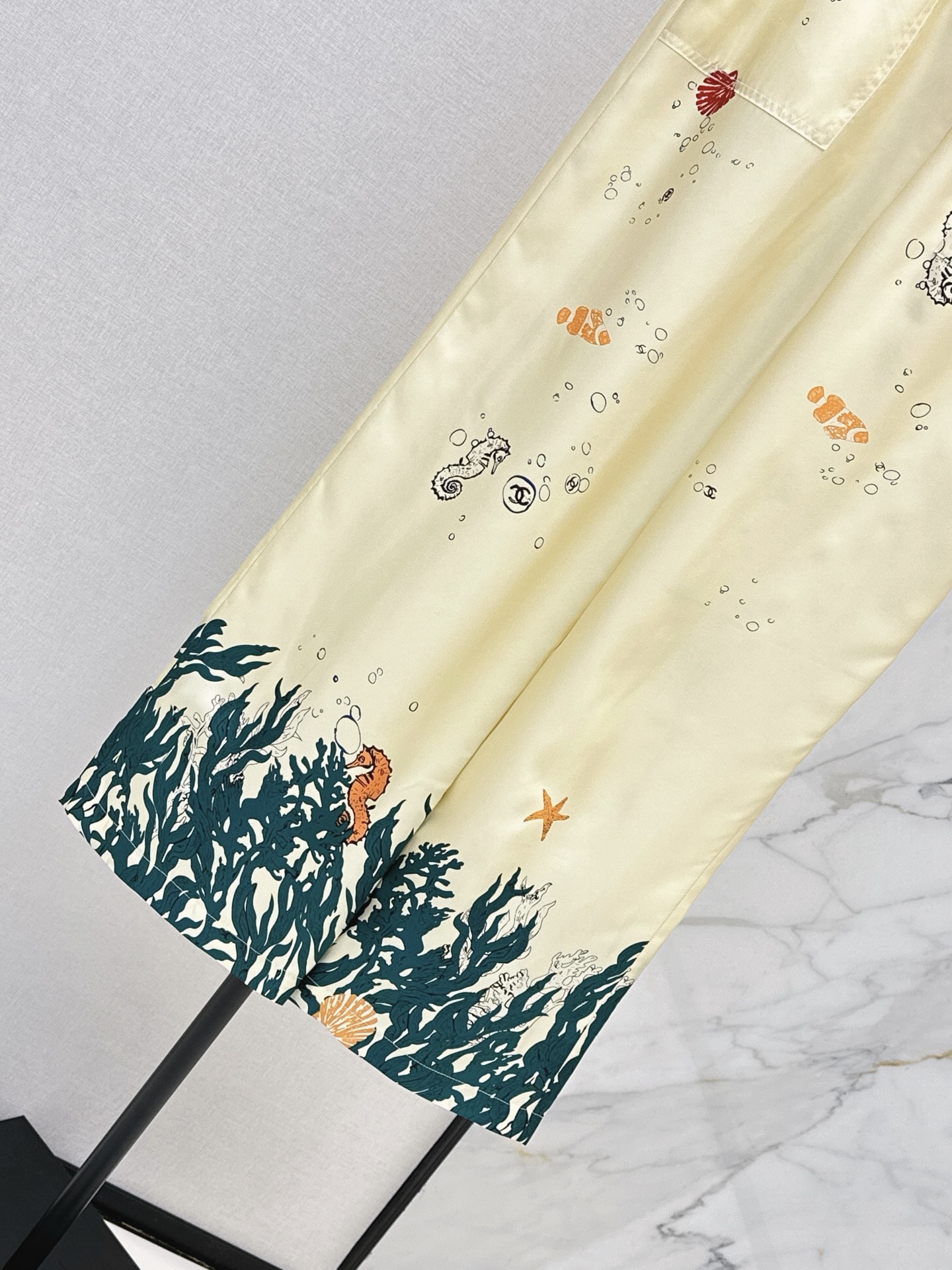 Chan 26ss print silk pants