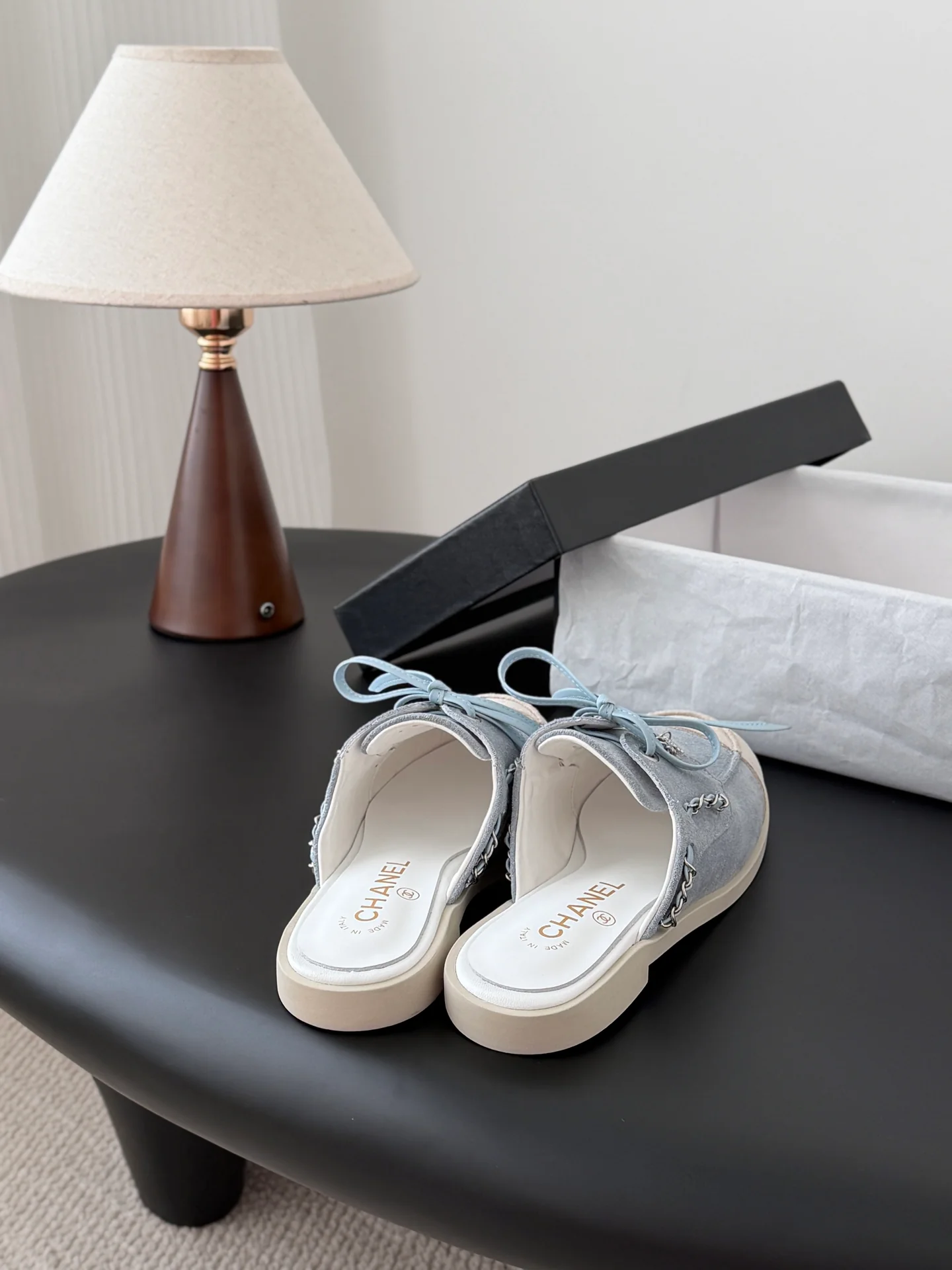 Chan 26ss slip-on shoes
