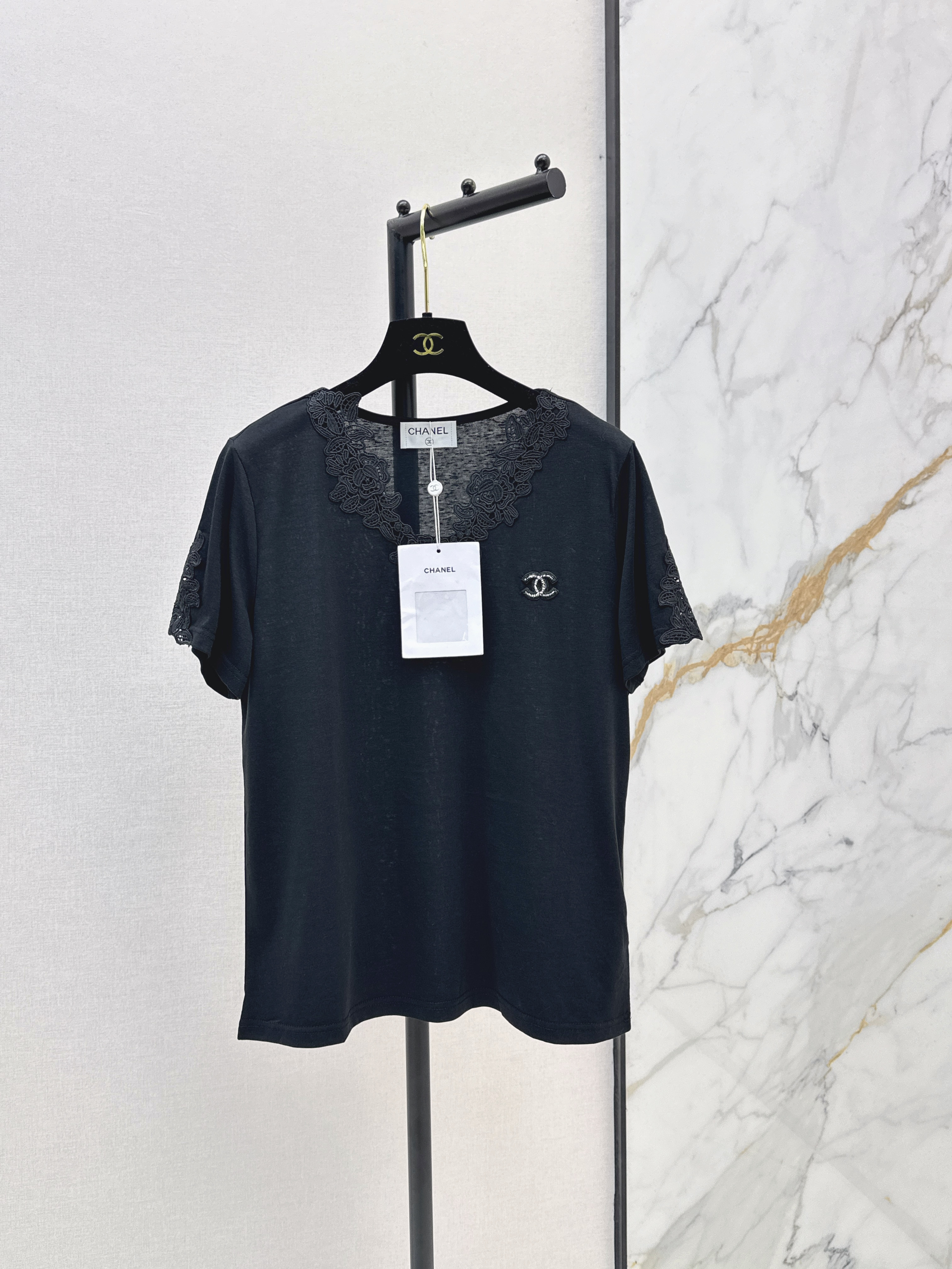 Chan 26ss contract lace t-shirt