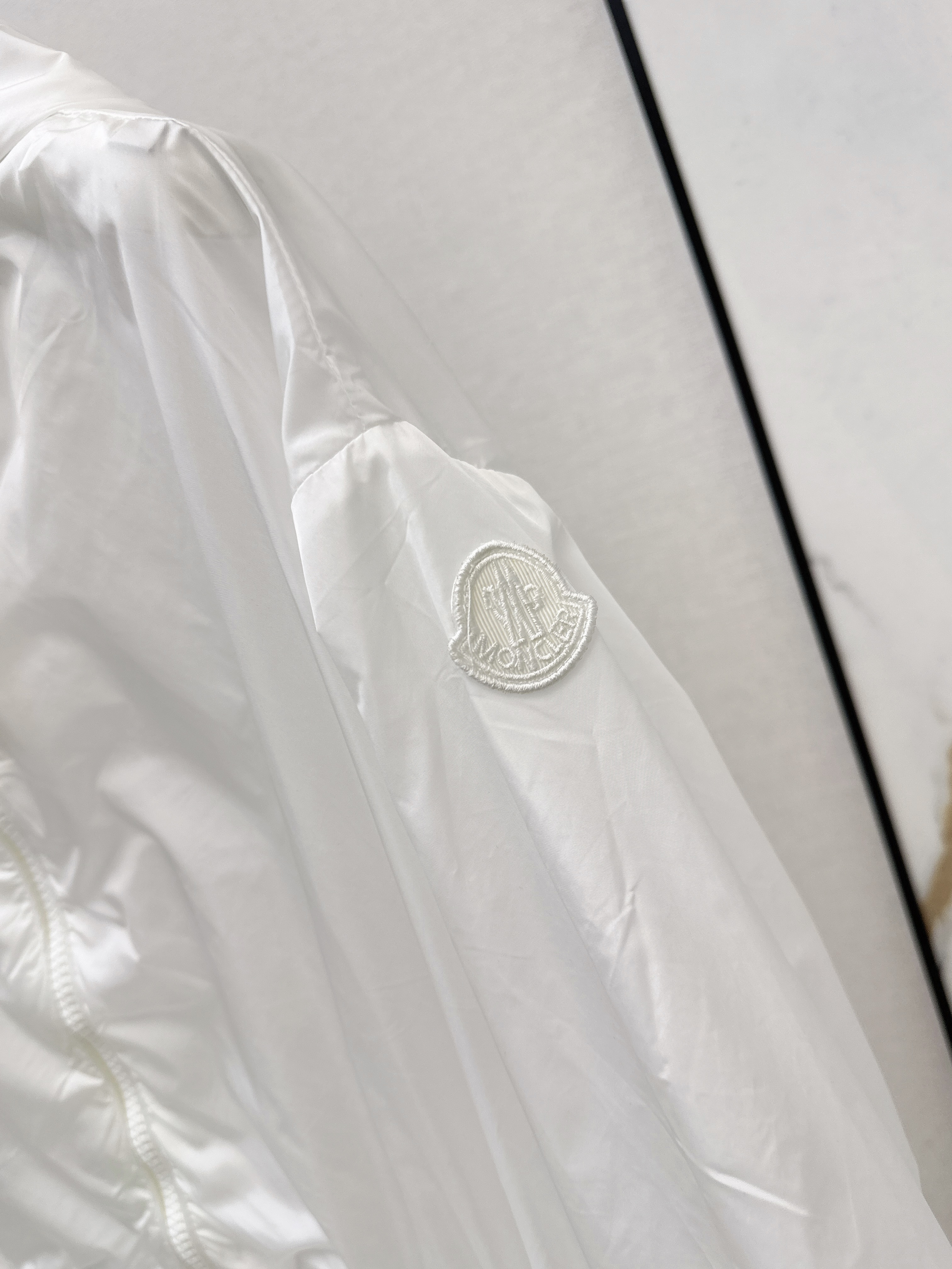 Monc 26ss trench coats